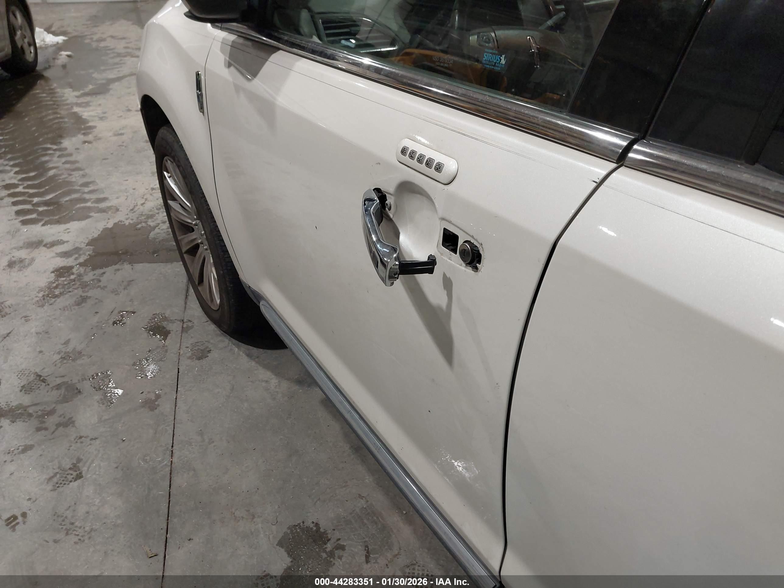 LINCOLN MKX image 6