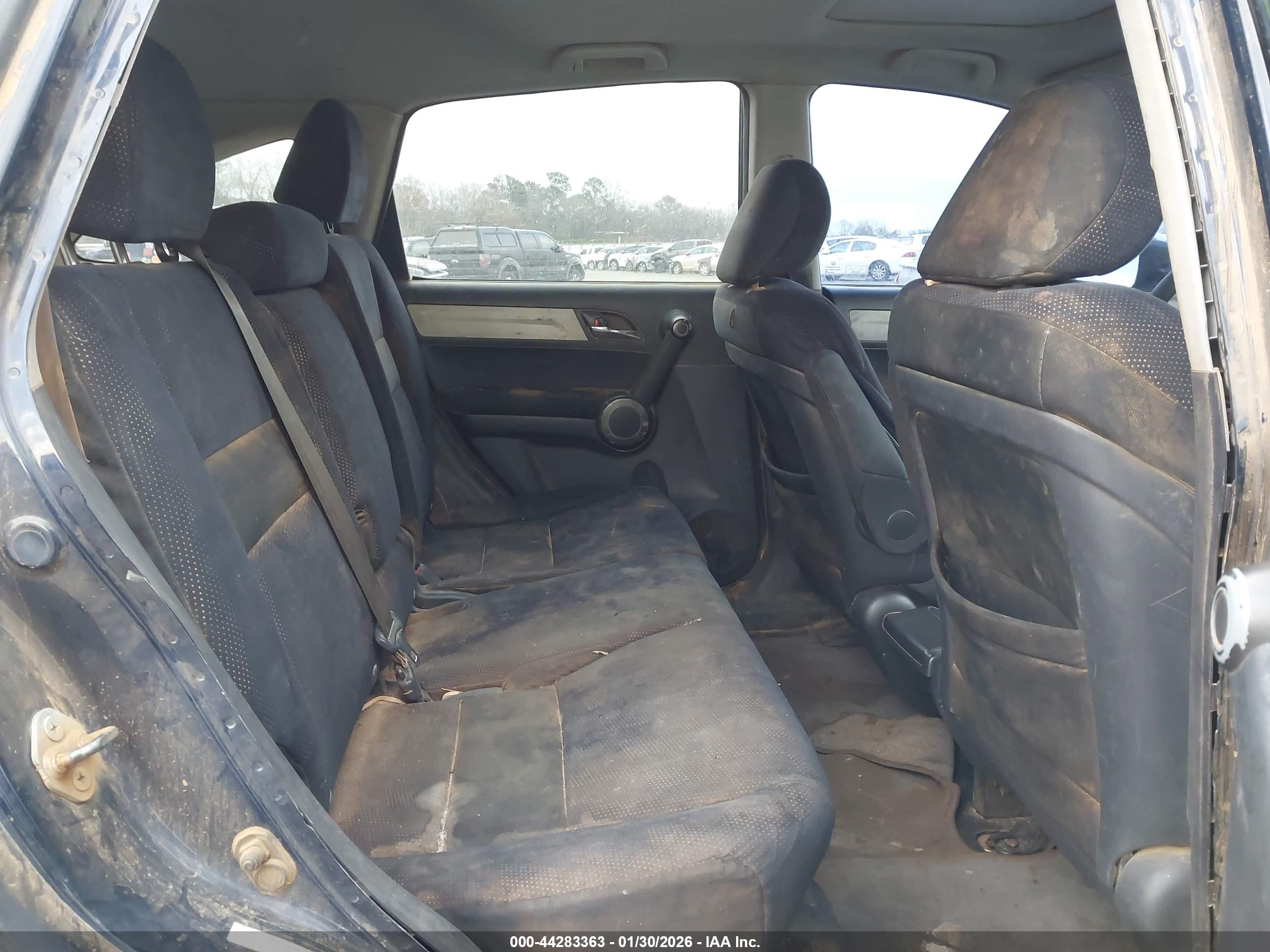 HONDA CR-V image 8