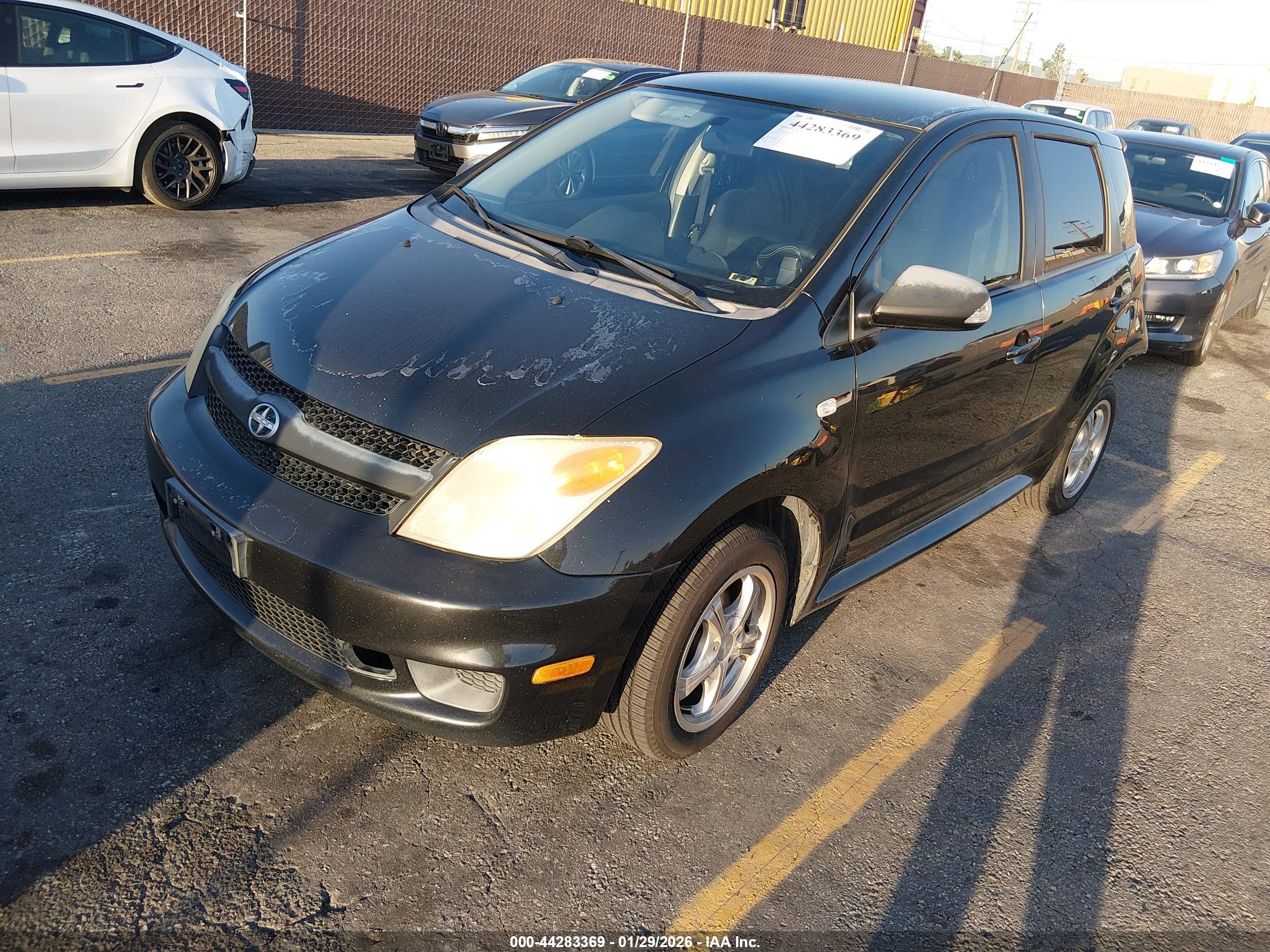 SCION XA image 2