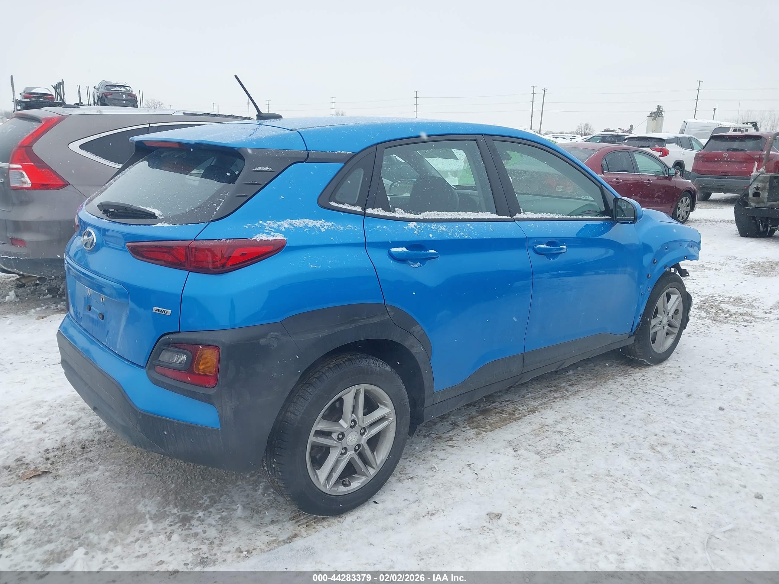 HYUNDAI KONA image 4