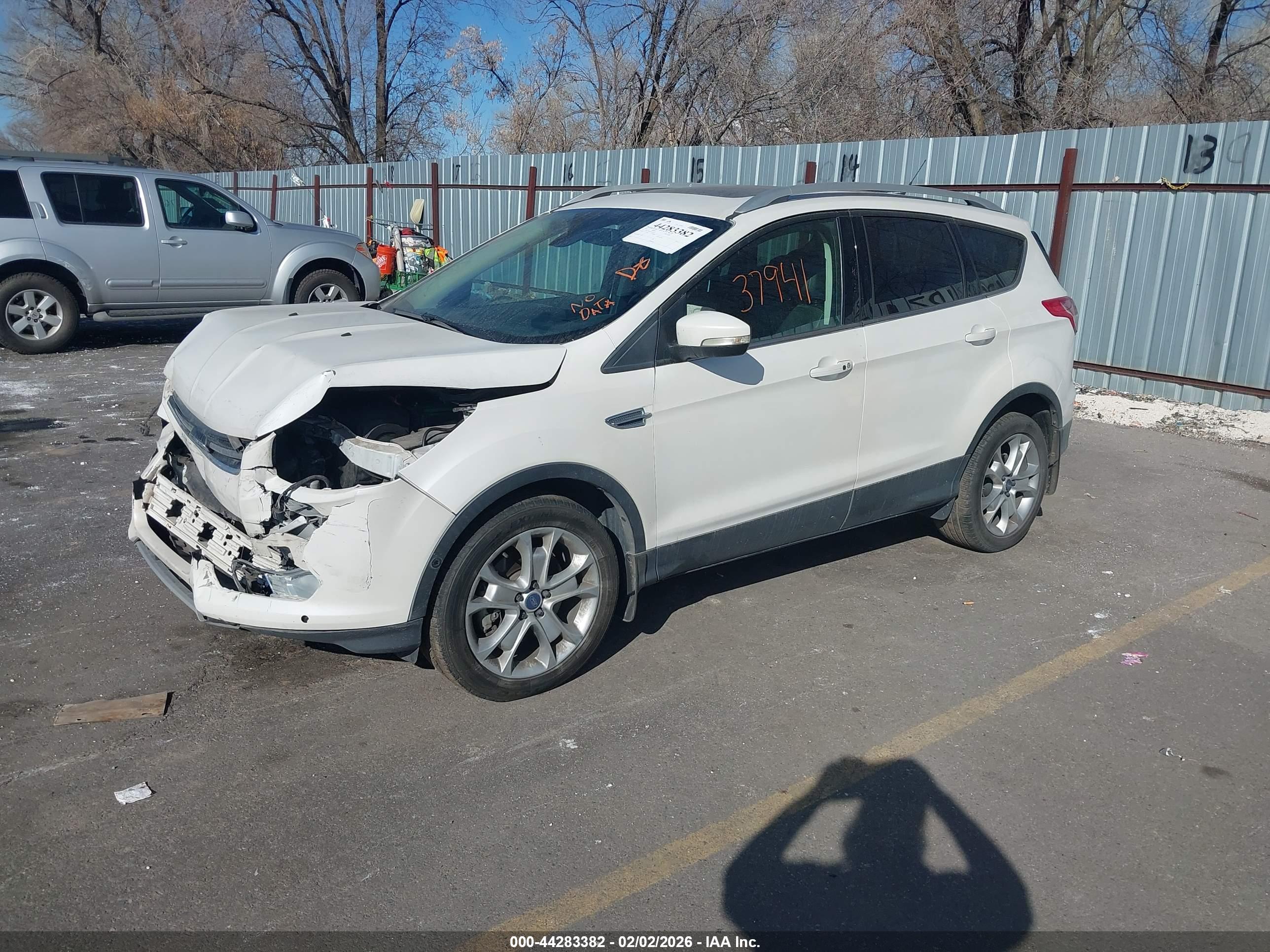 FORD ESCAPE image 2