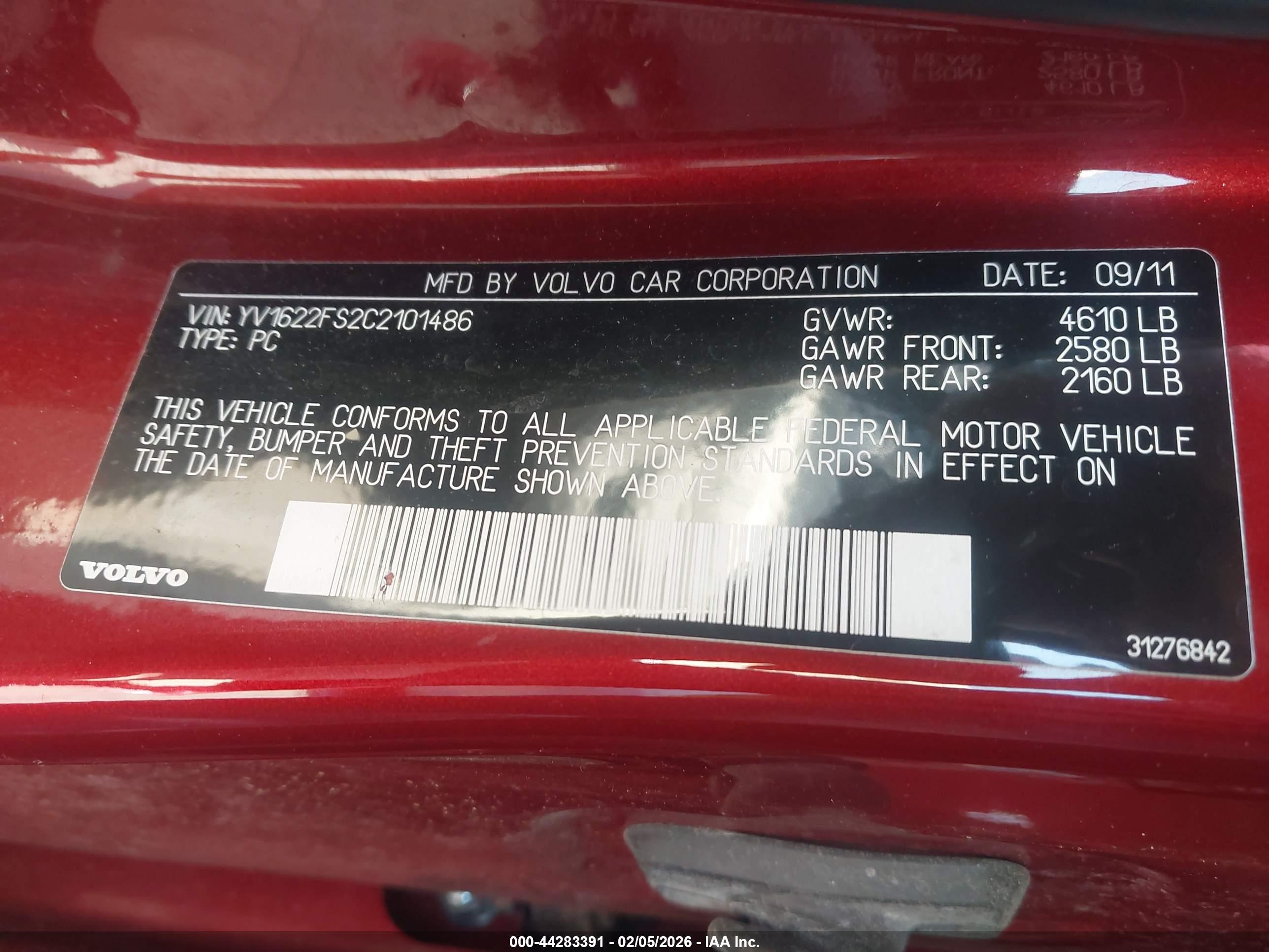 VOLVO S60 image 9