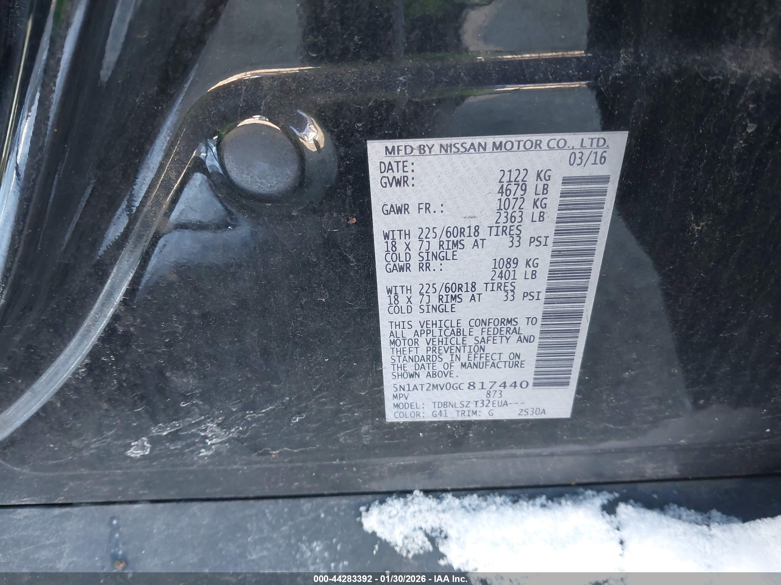 NISSAN ROGUE image 9