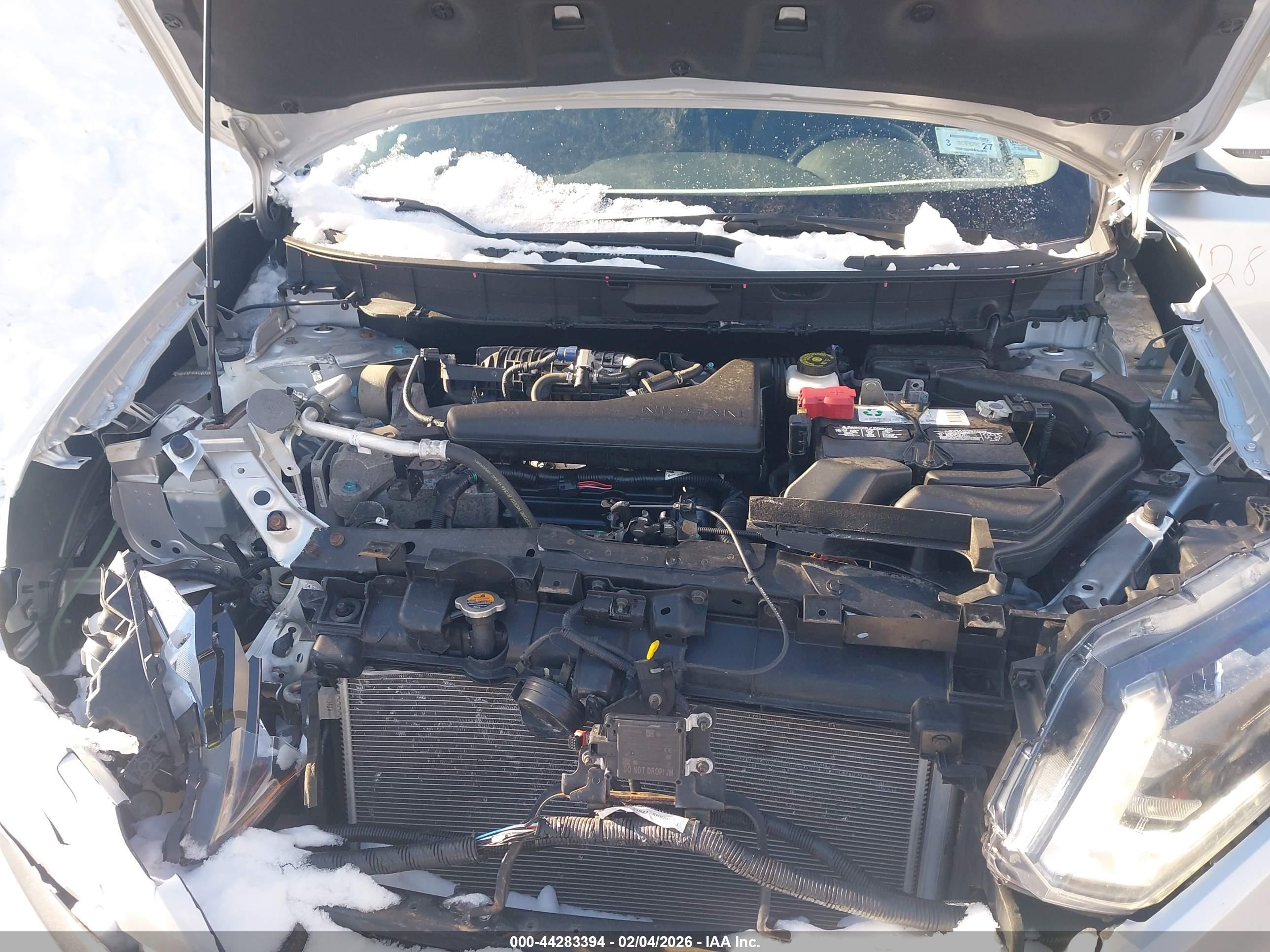 NISSAN ROGUE image 10