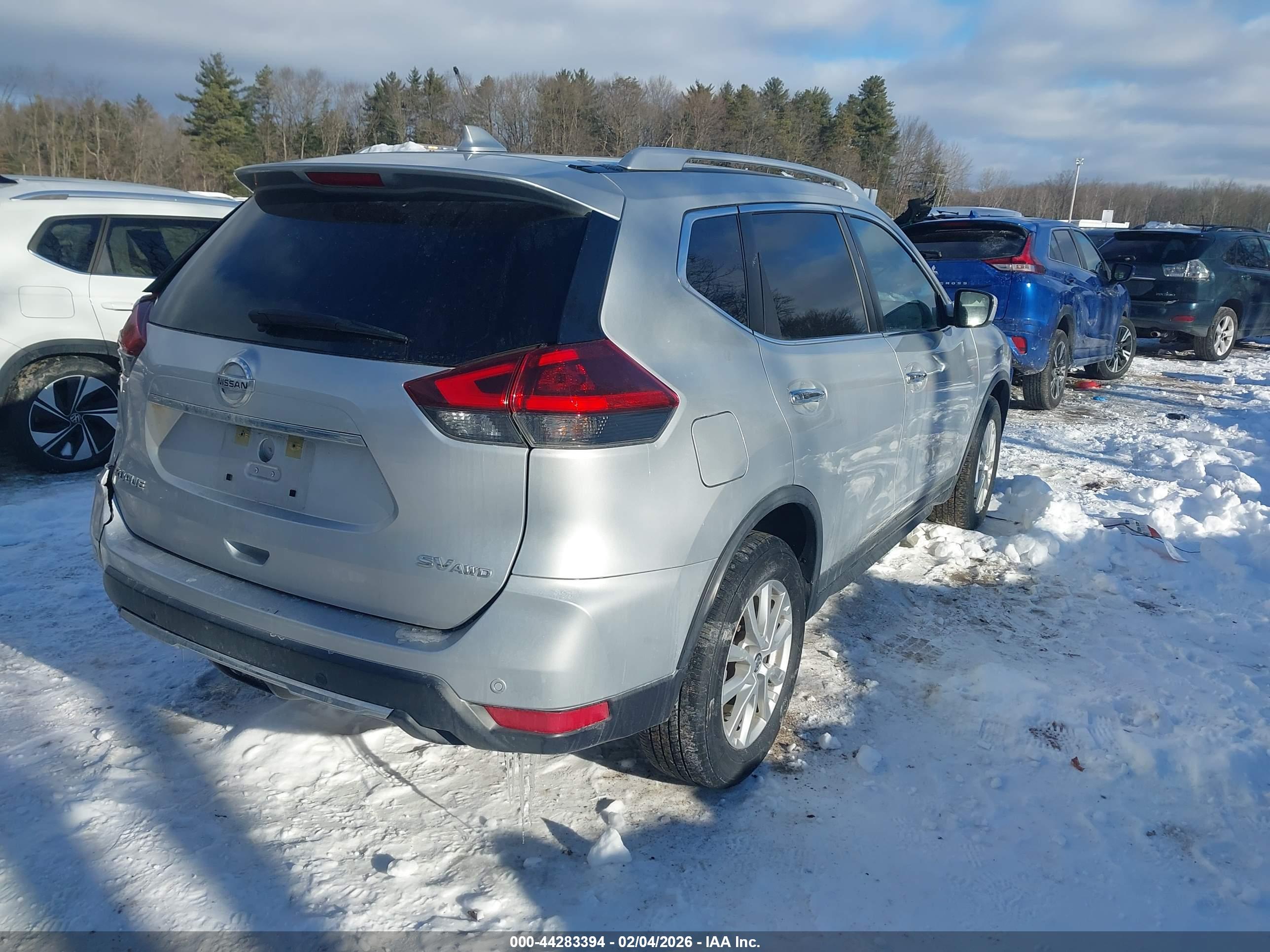 NISSAN ROGUE image 4