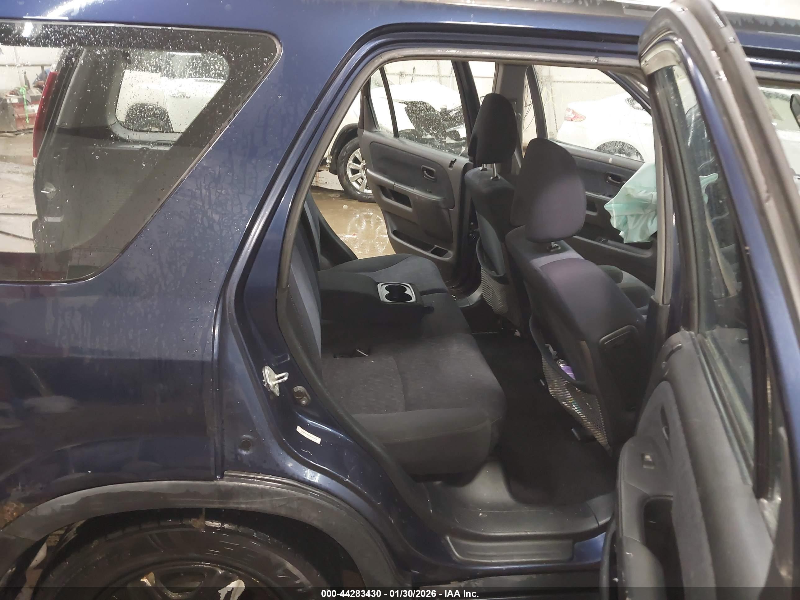 HONDA CR-V image 8