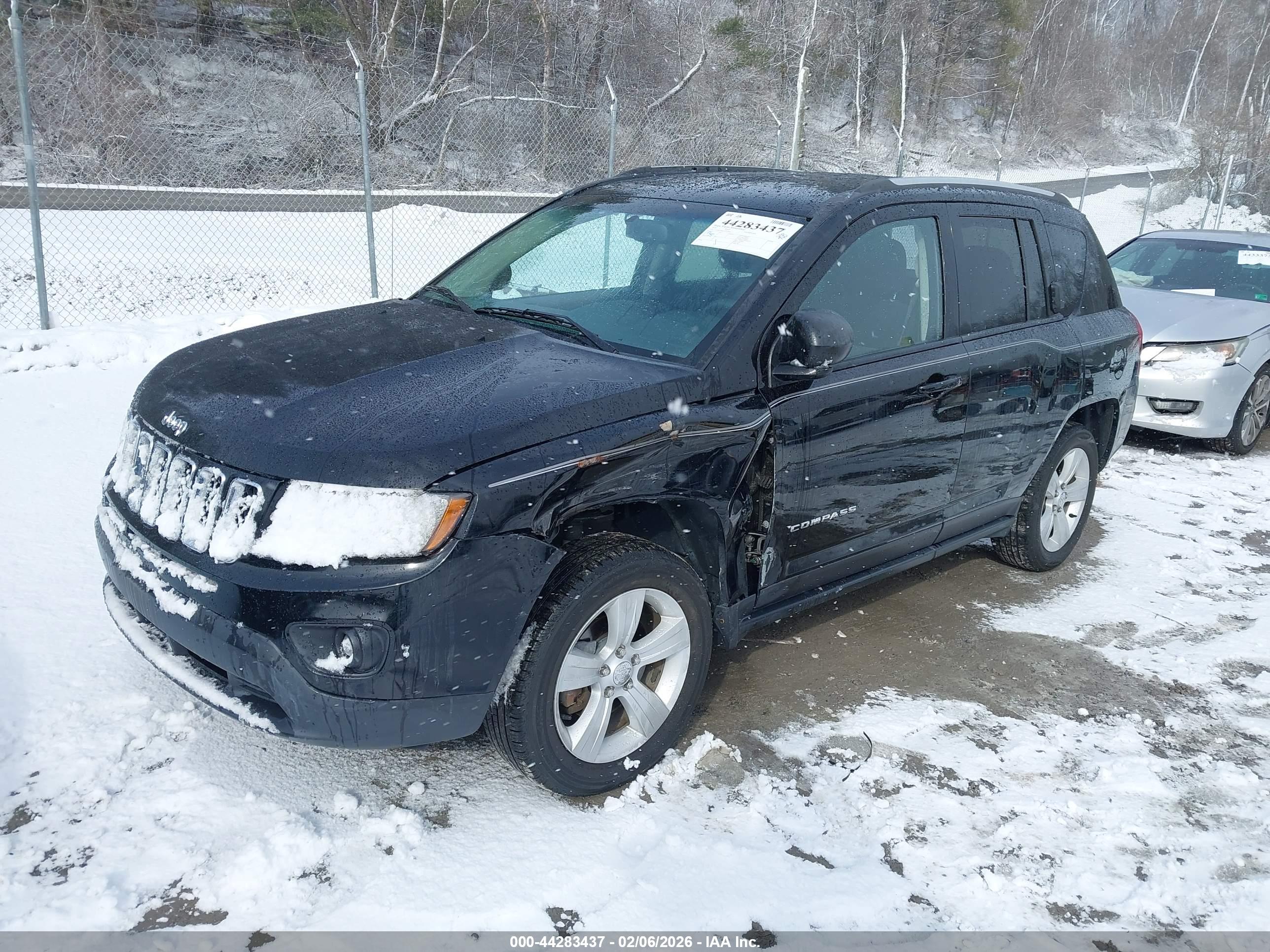 JEEP COMPASS image 2
