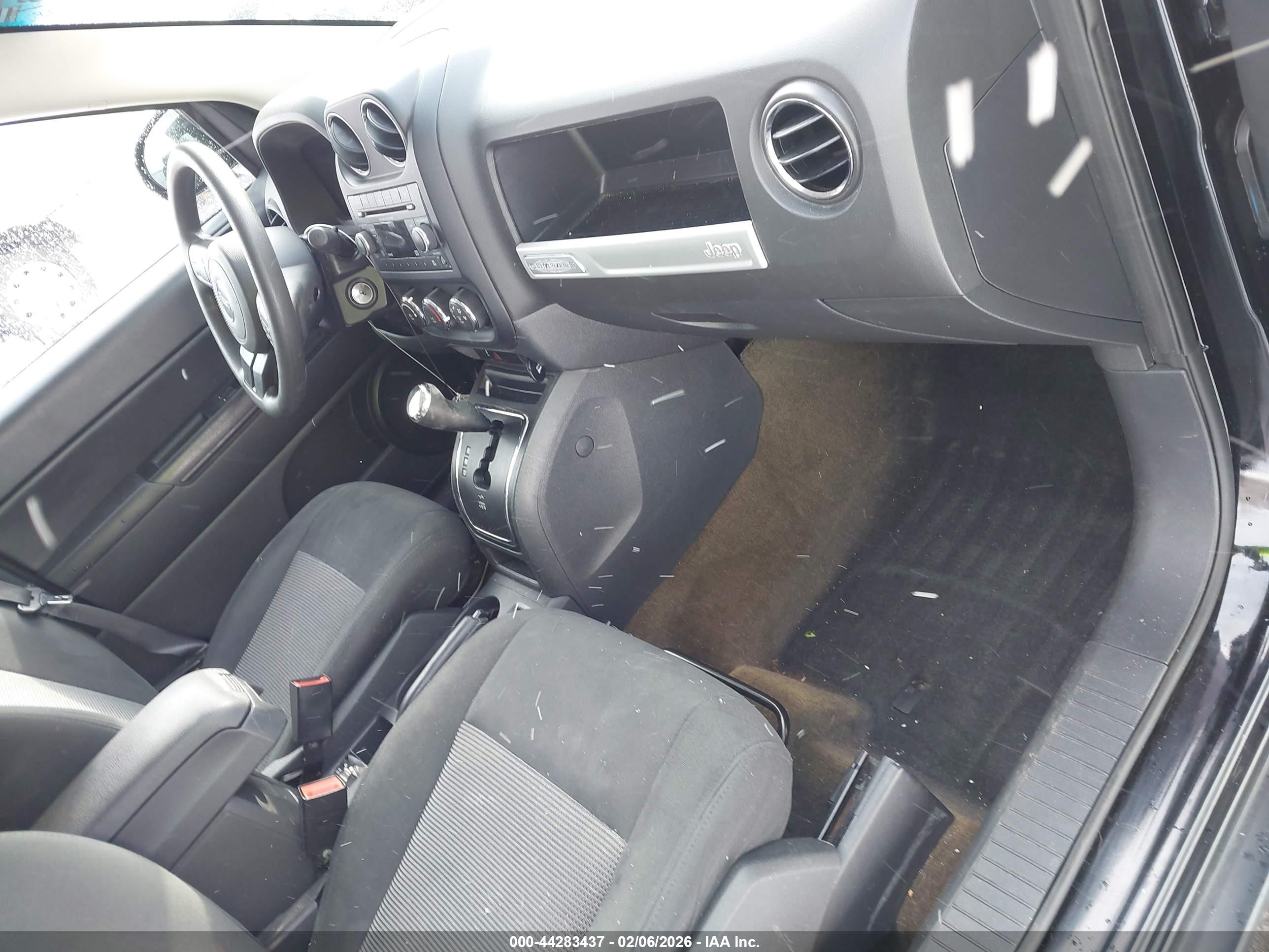 JEEP COMPASS image 5