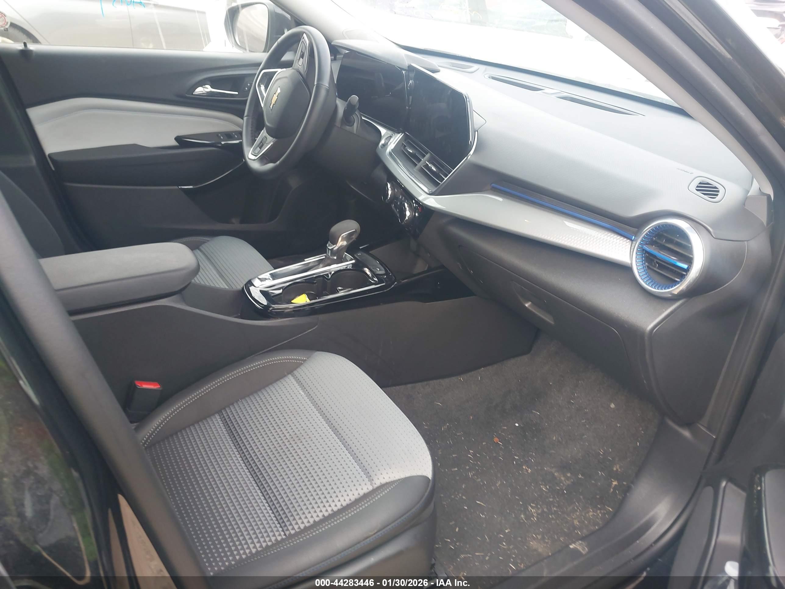 CHEVROLET TRAX image 5