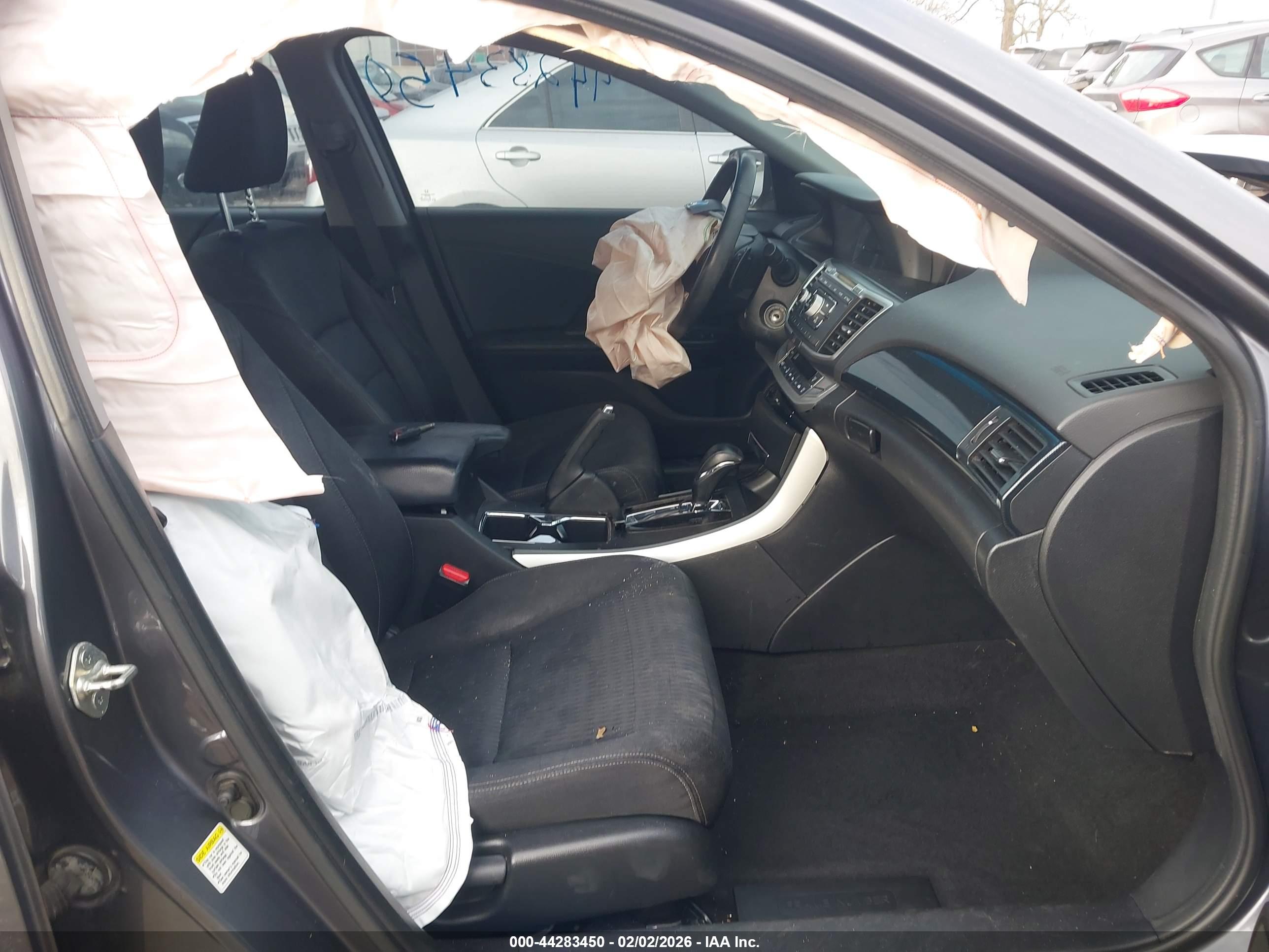 HONDA ACCORD image 5