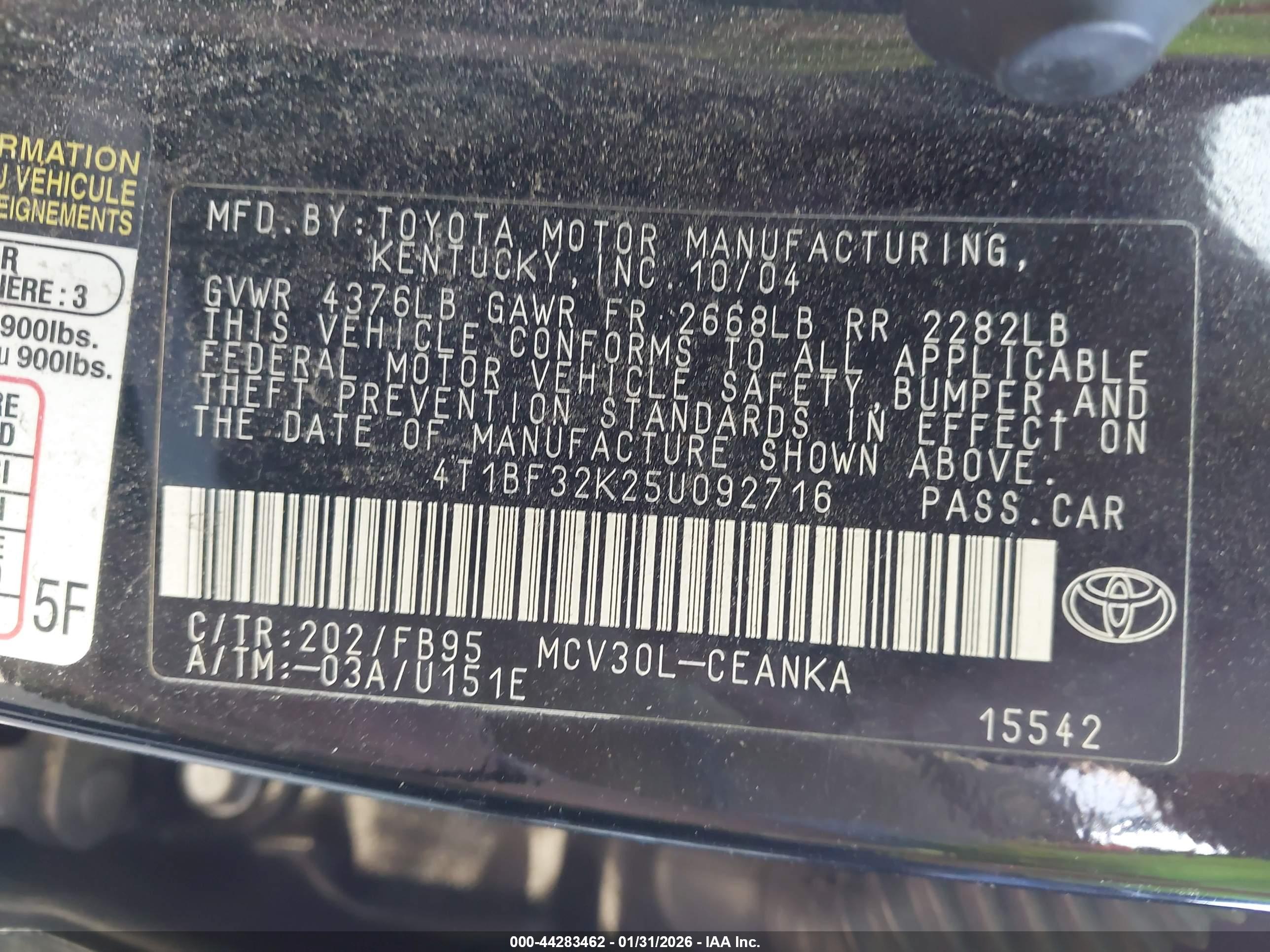 TOYOTA CAMRY image 9