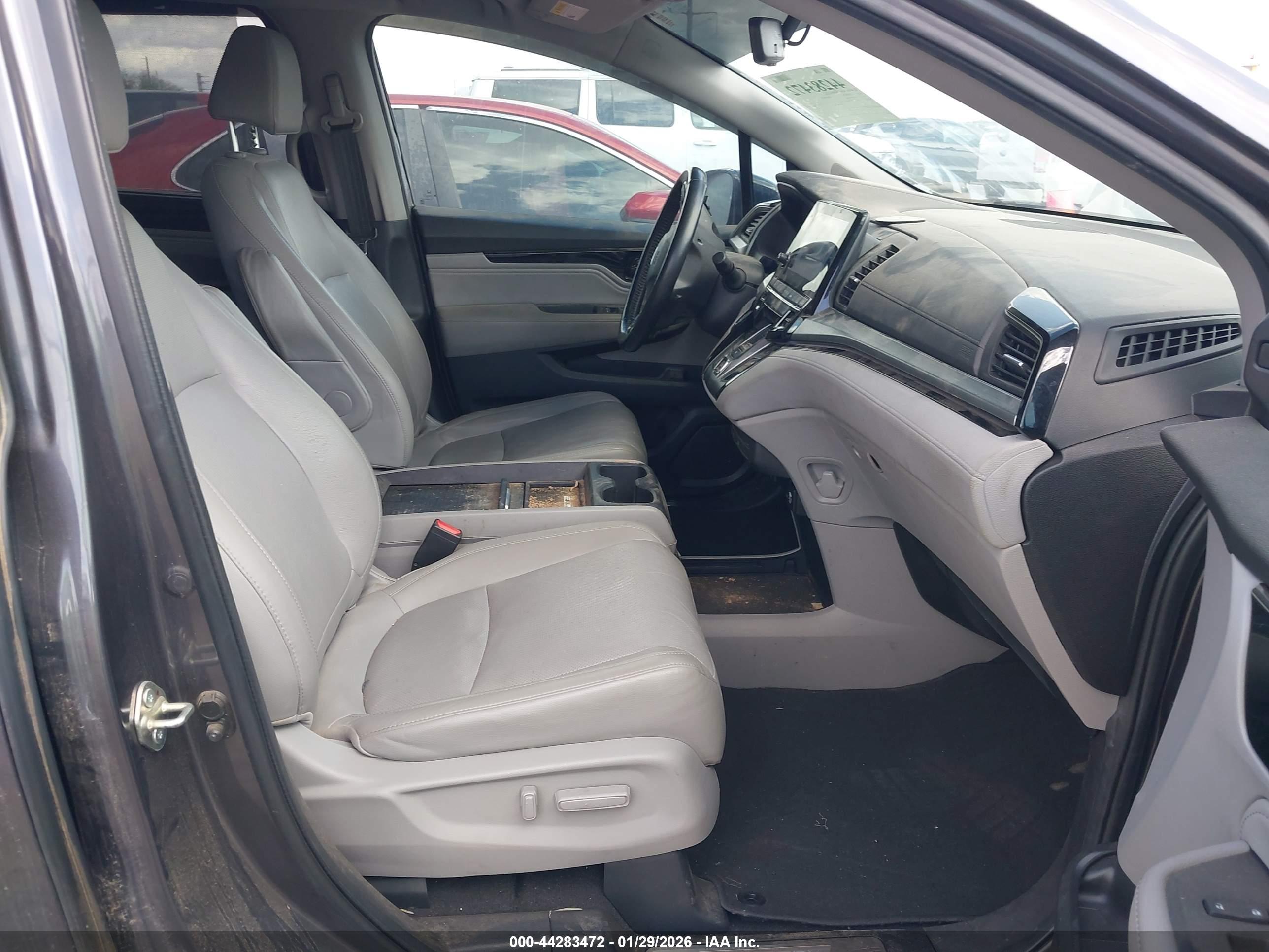 HONDA ODYSSEY image 5