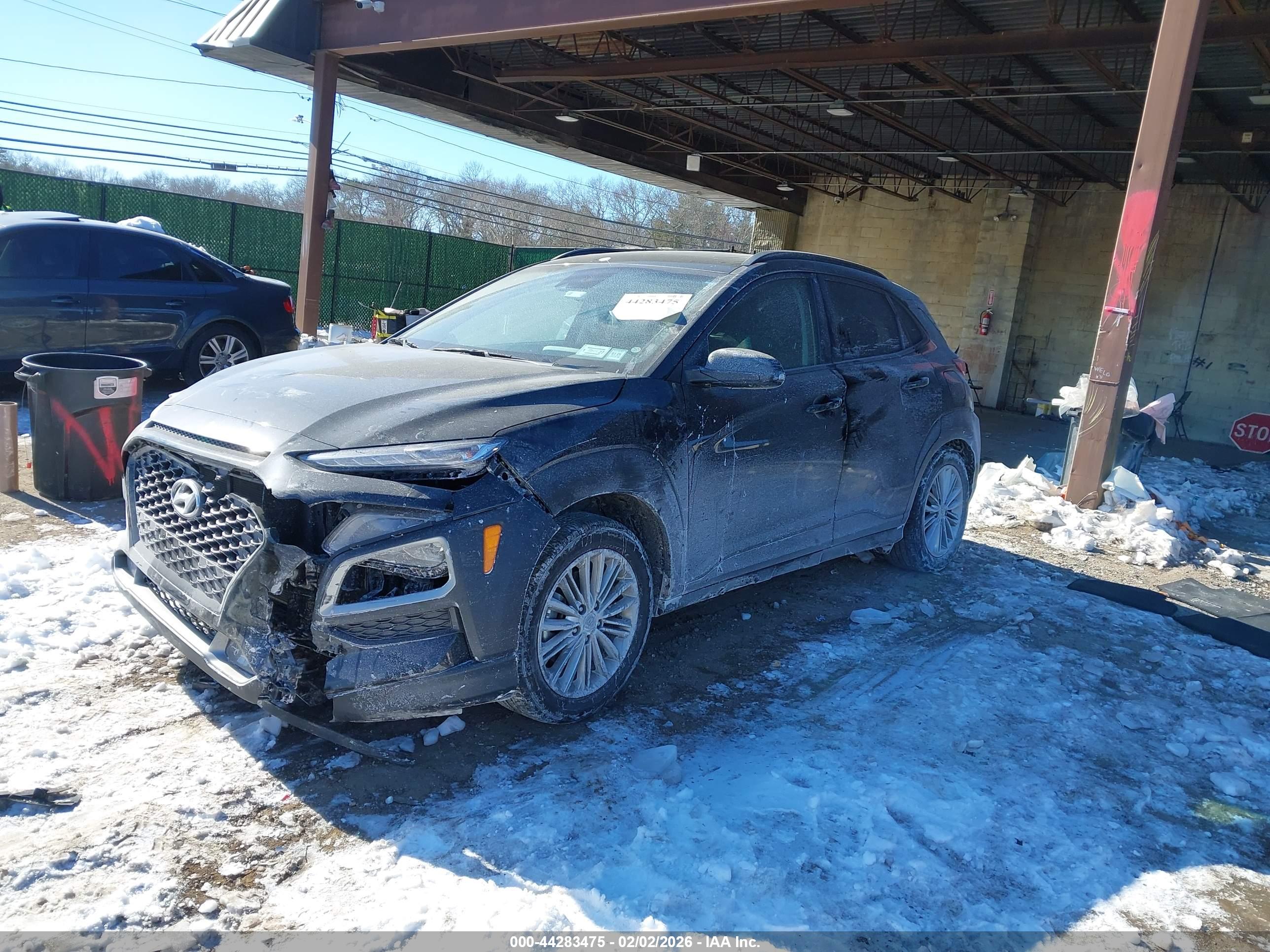 HYUNDAI KONA image 2