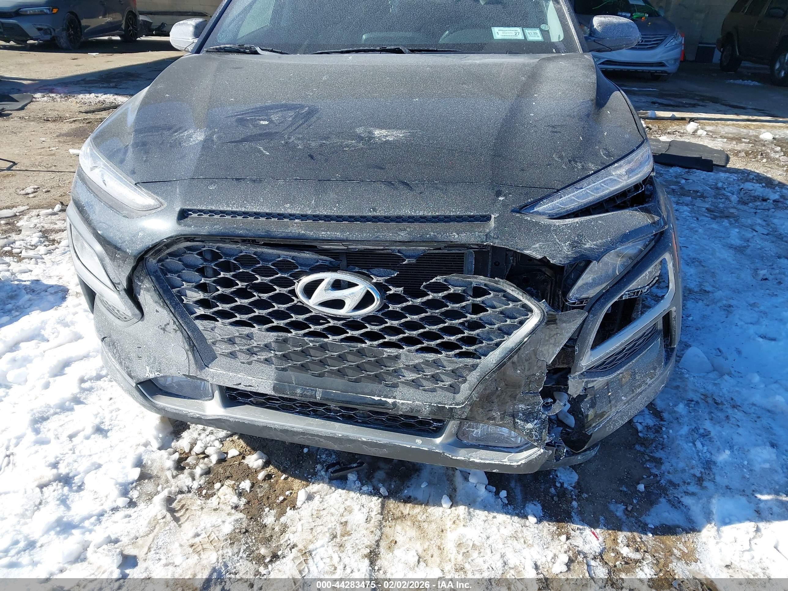 HYUNDAI KONA image 6