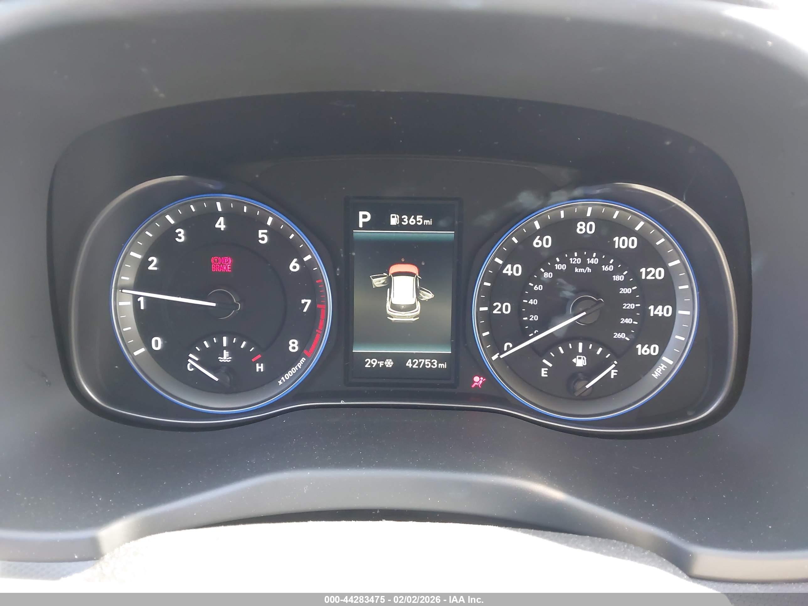 HYUNDAI KONA image 7