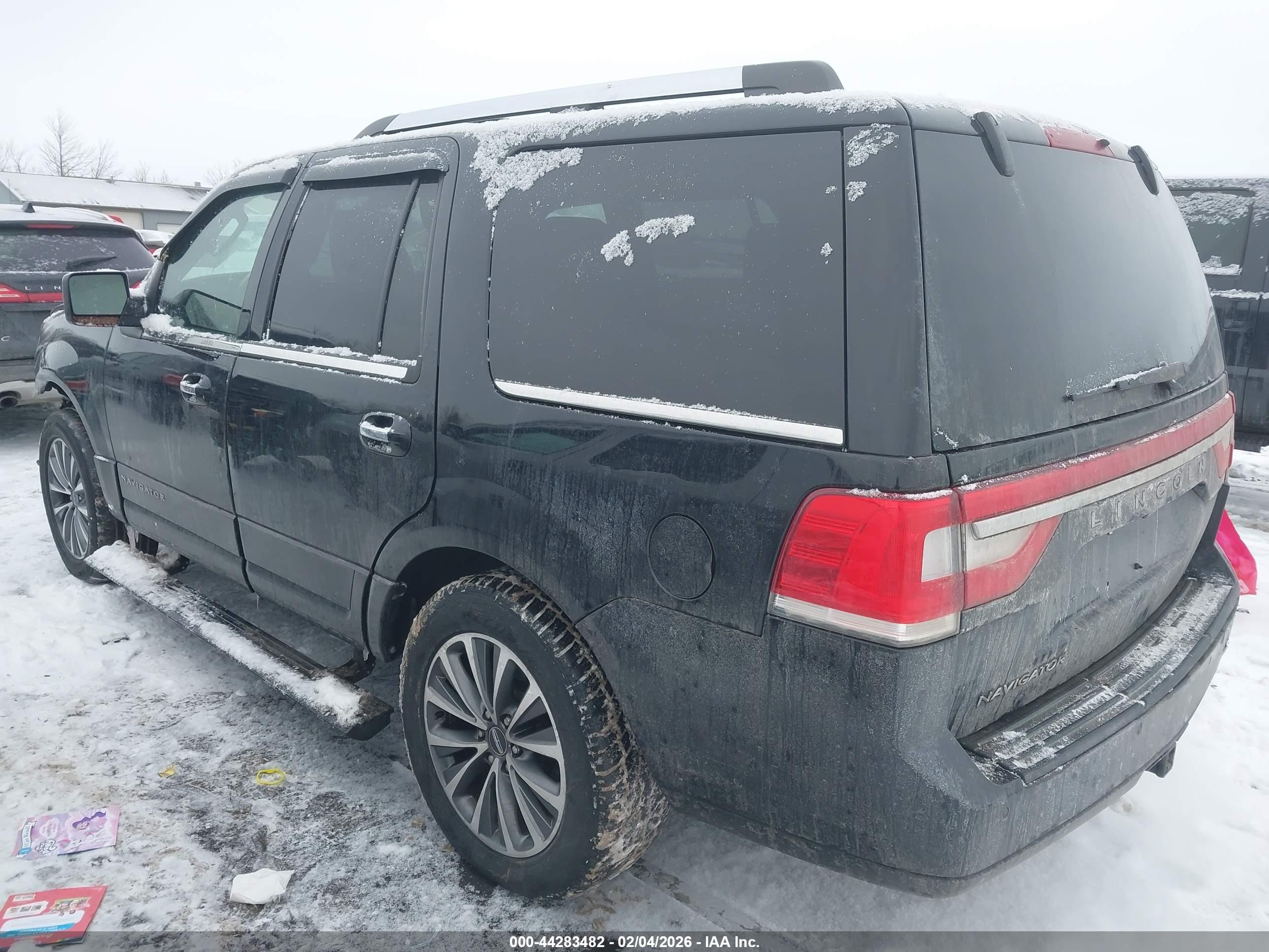 LINCOLN NAVIGATOR image 3