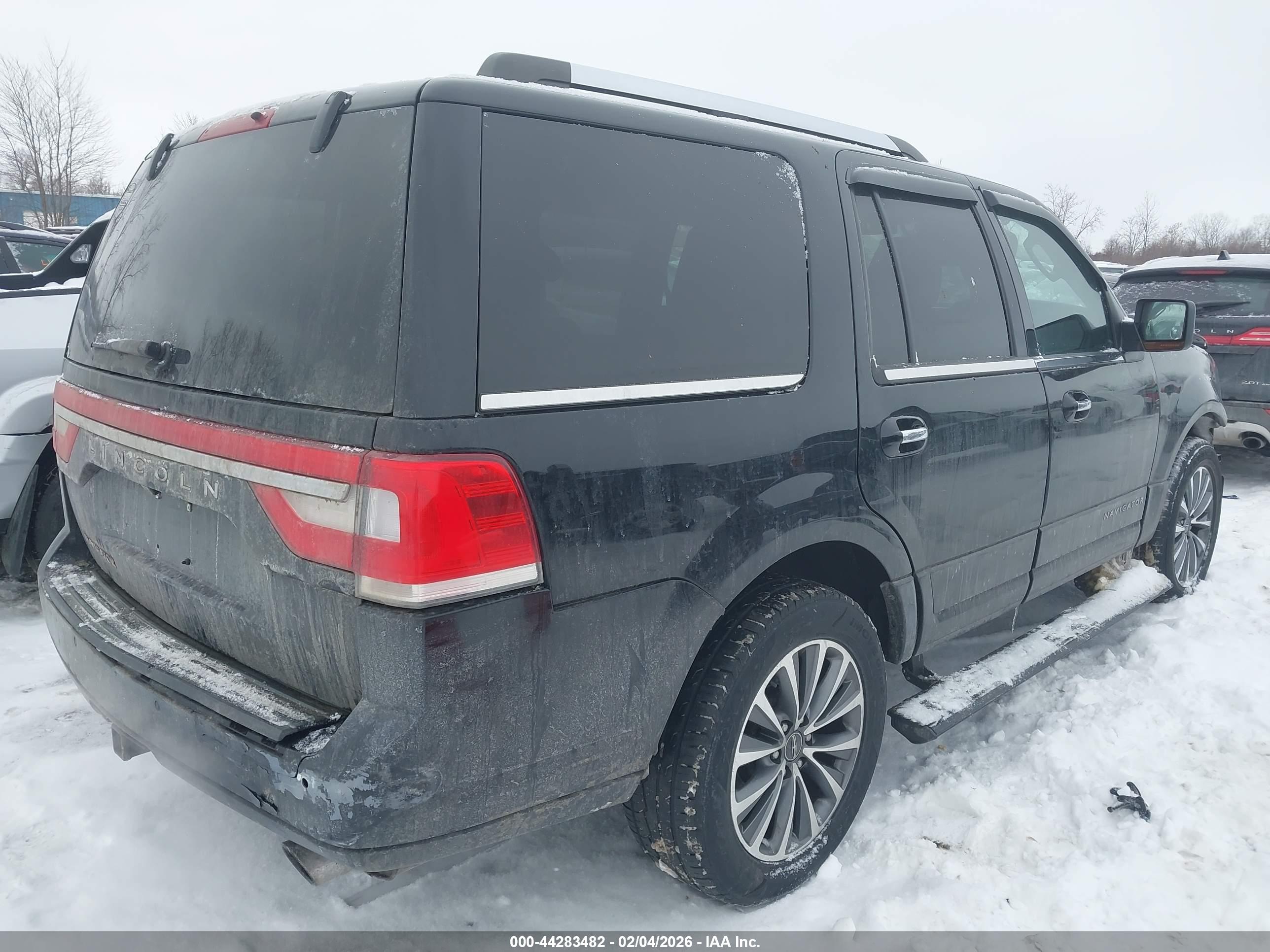 LINCOLN NAVIGATOR image 4