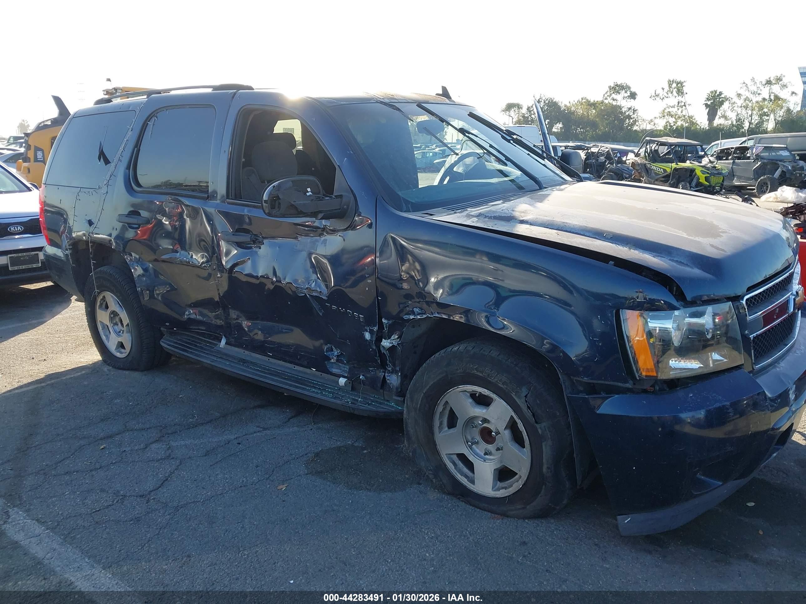 CHEVROLET TAHOE image 6