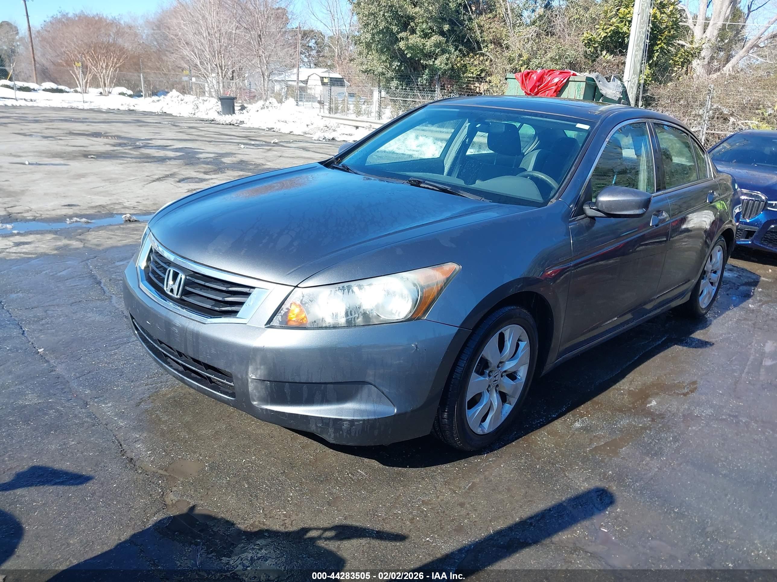 HONDA ACCORD image 2