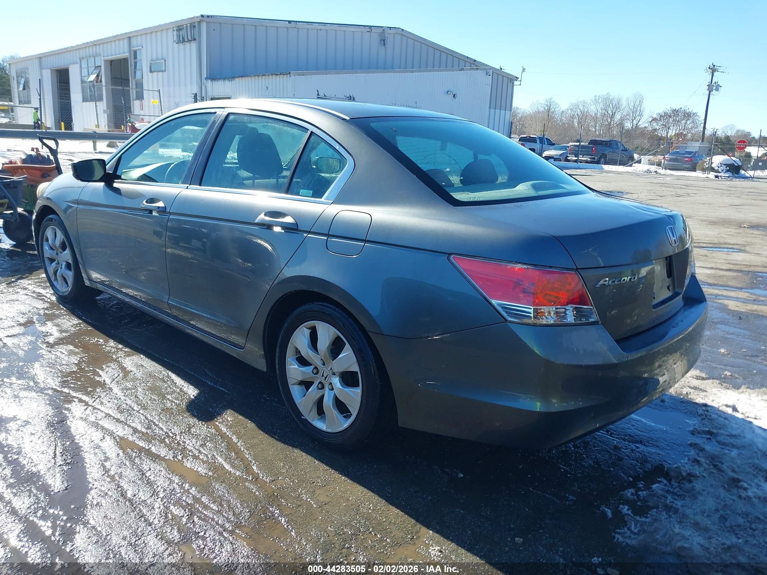 HONDA ACCORD image 3