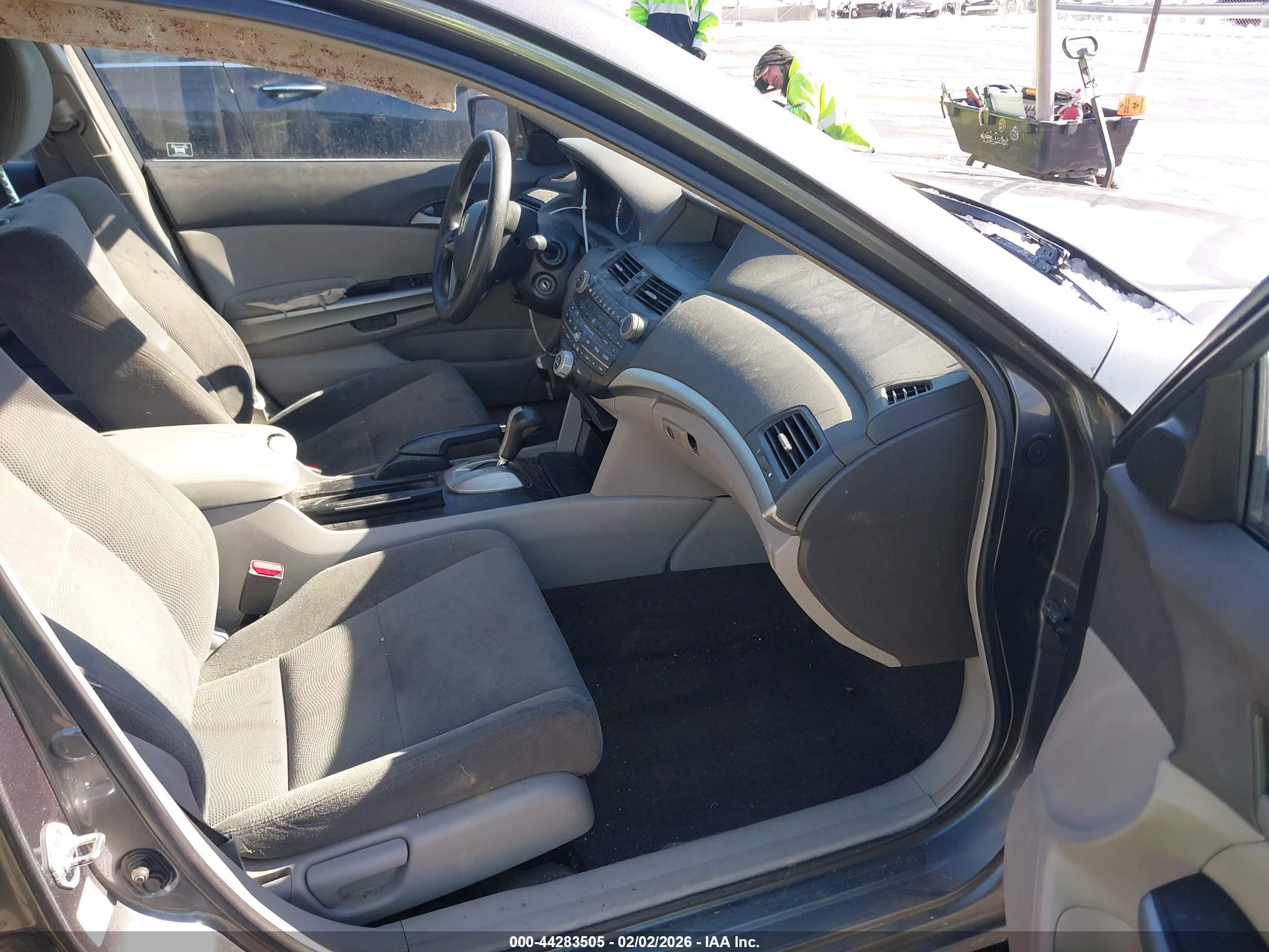 HONDA ACCORD image 5