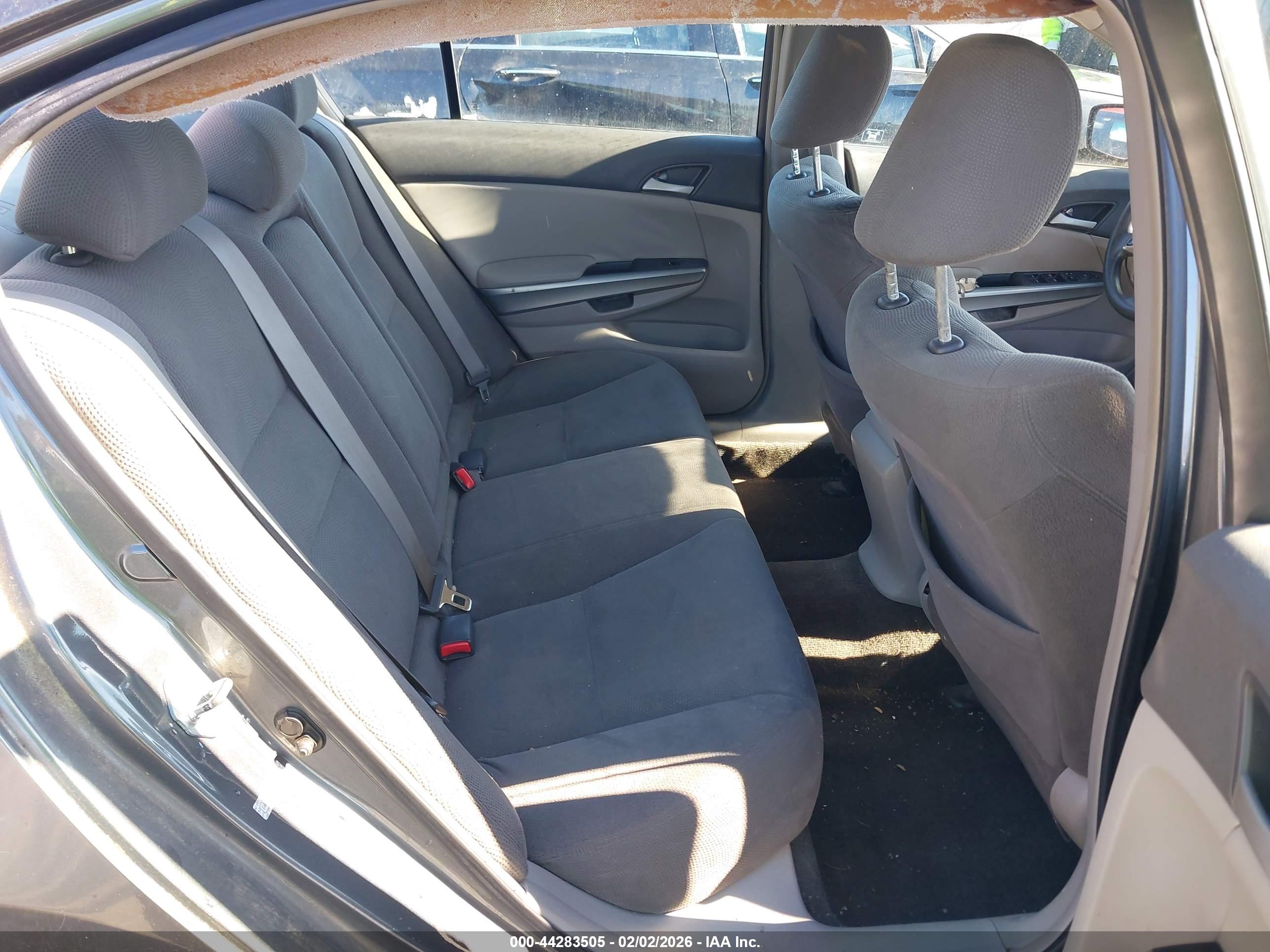 HONDA ACCORD image 8