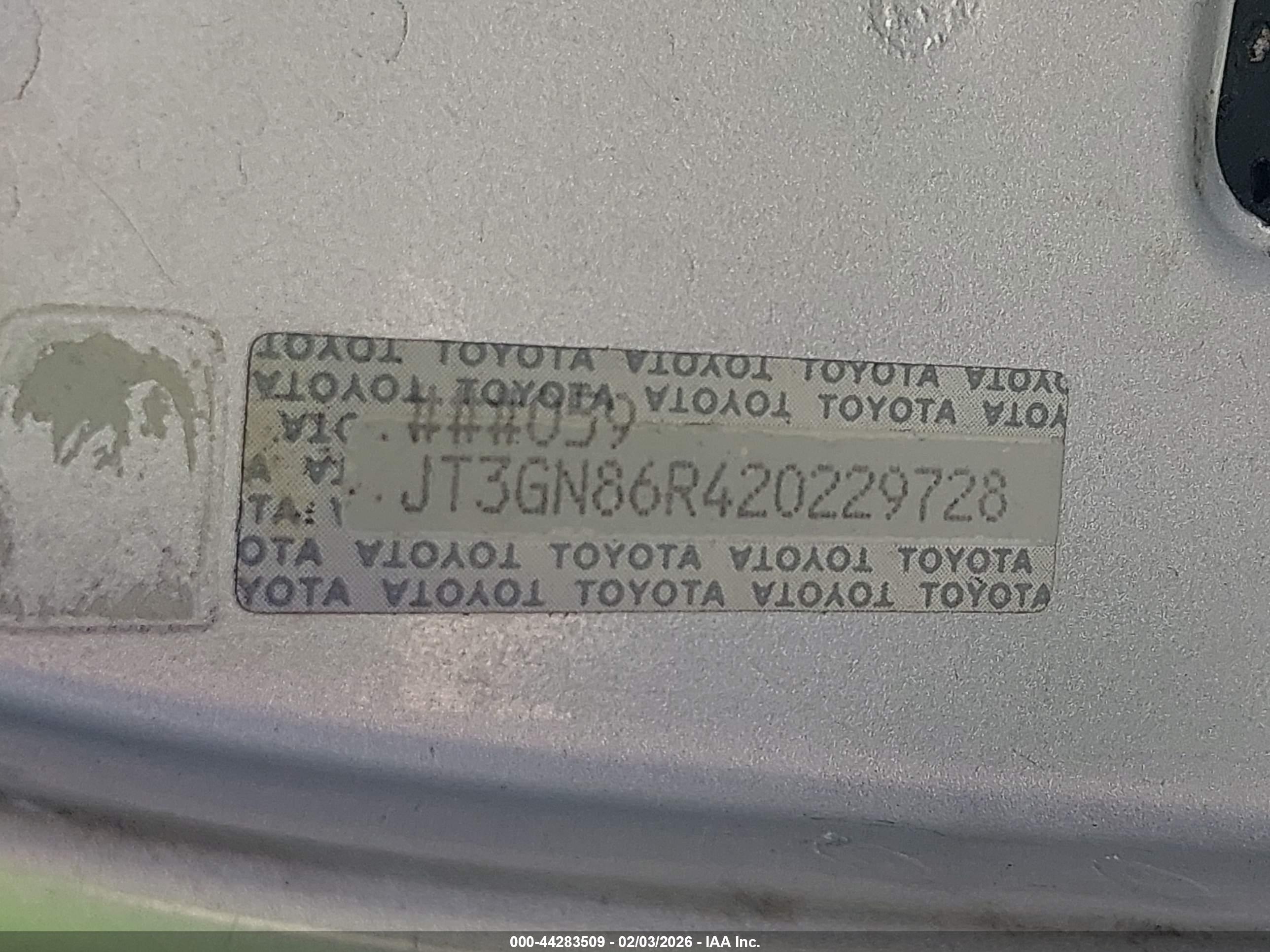 TOYOTA 4RUNNER image 9