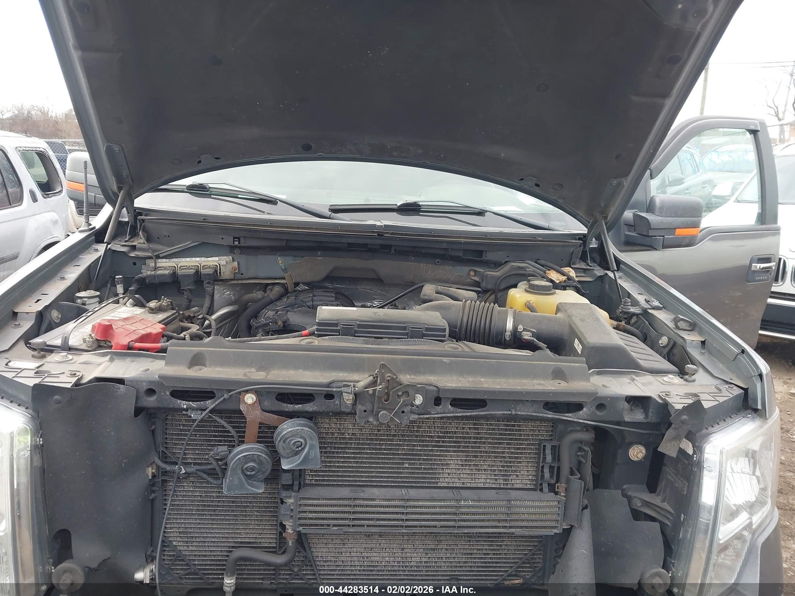 FORD F-150 image 10