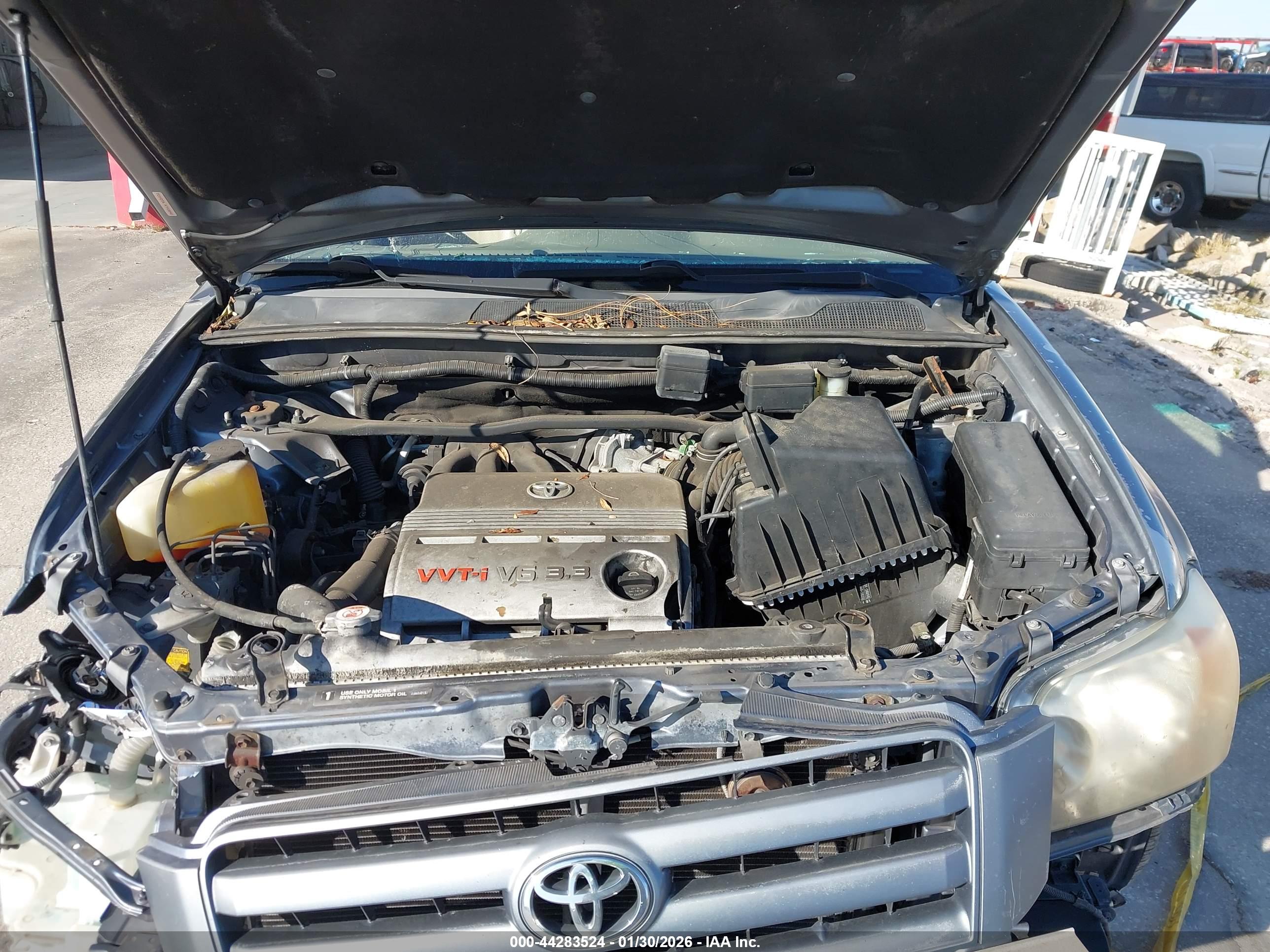 TOYOTA HIGHLANDER image 10
