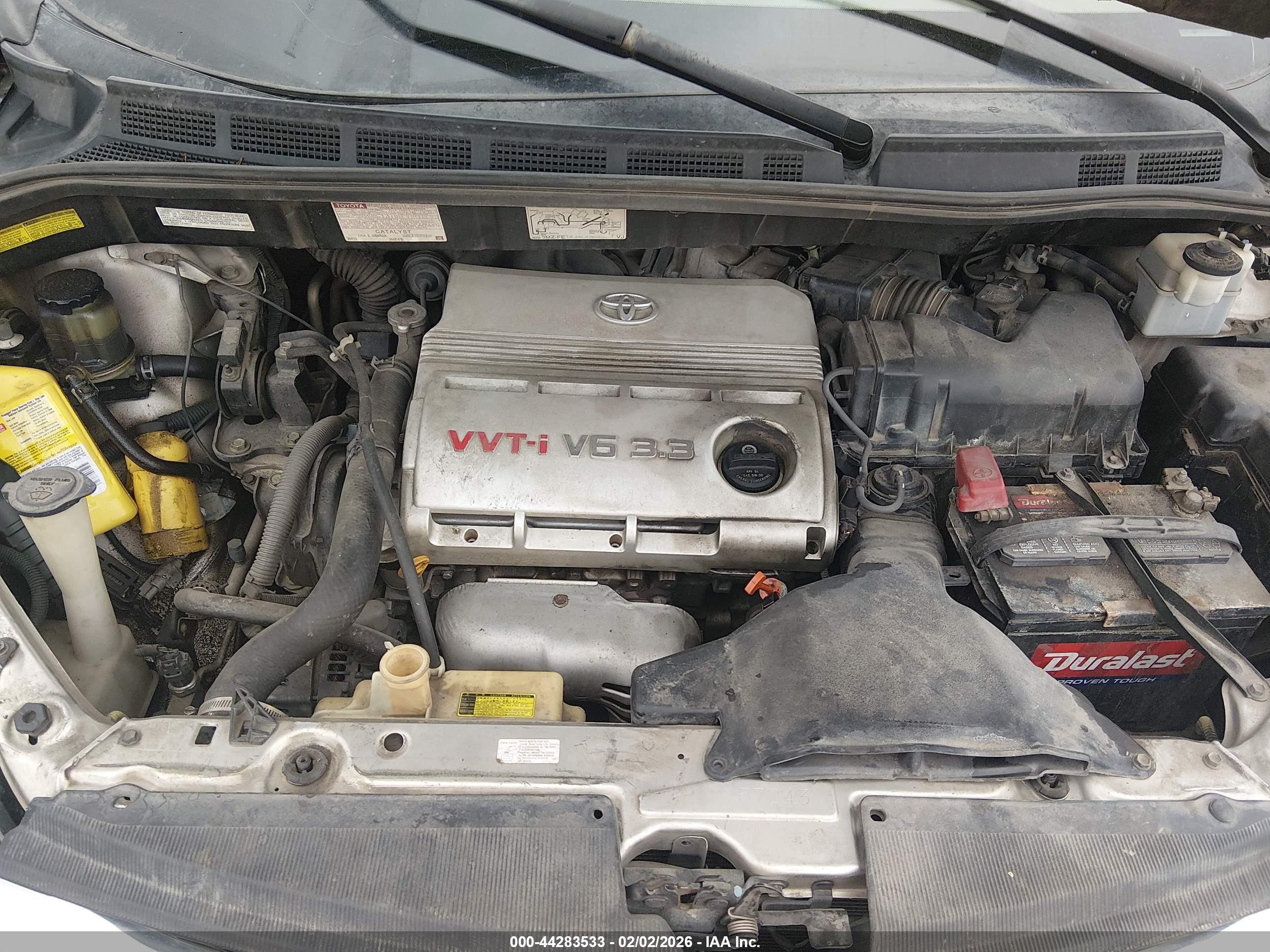 TOYOTA SIENNA image 10