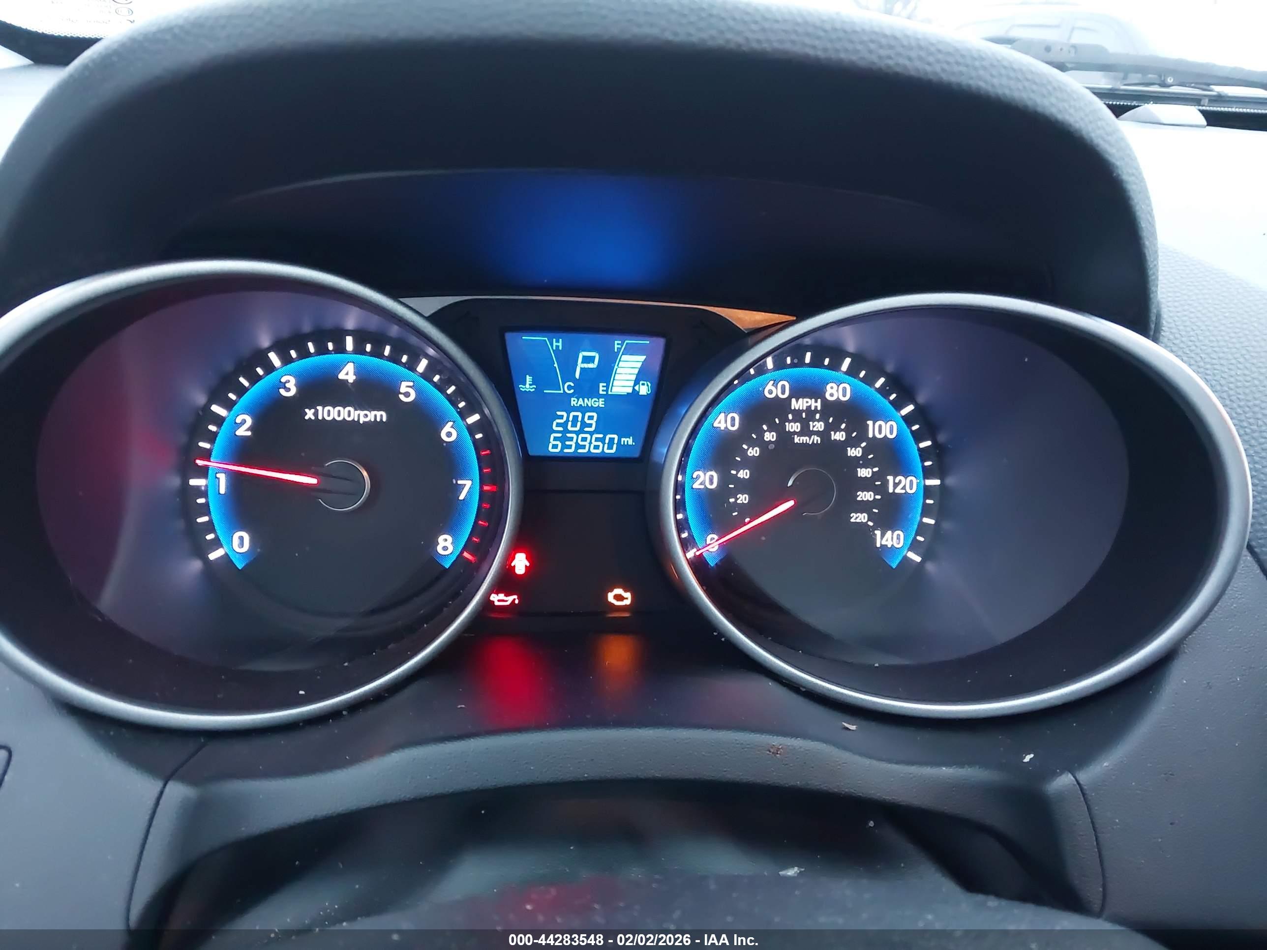 HYUNDAI TUCSON image 7
