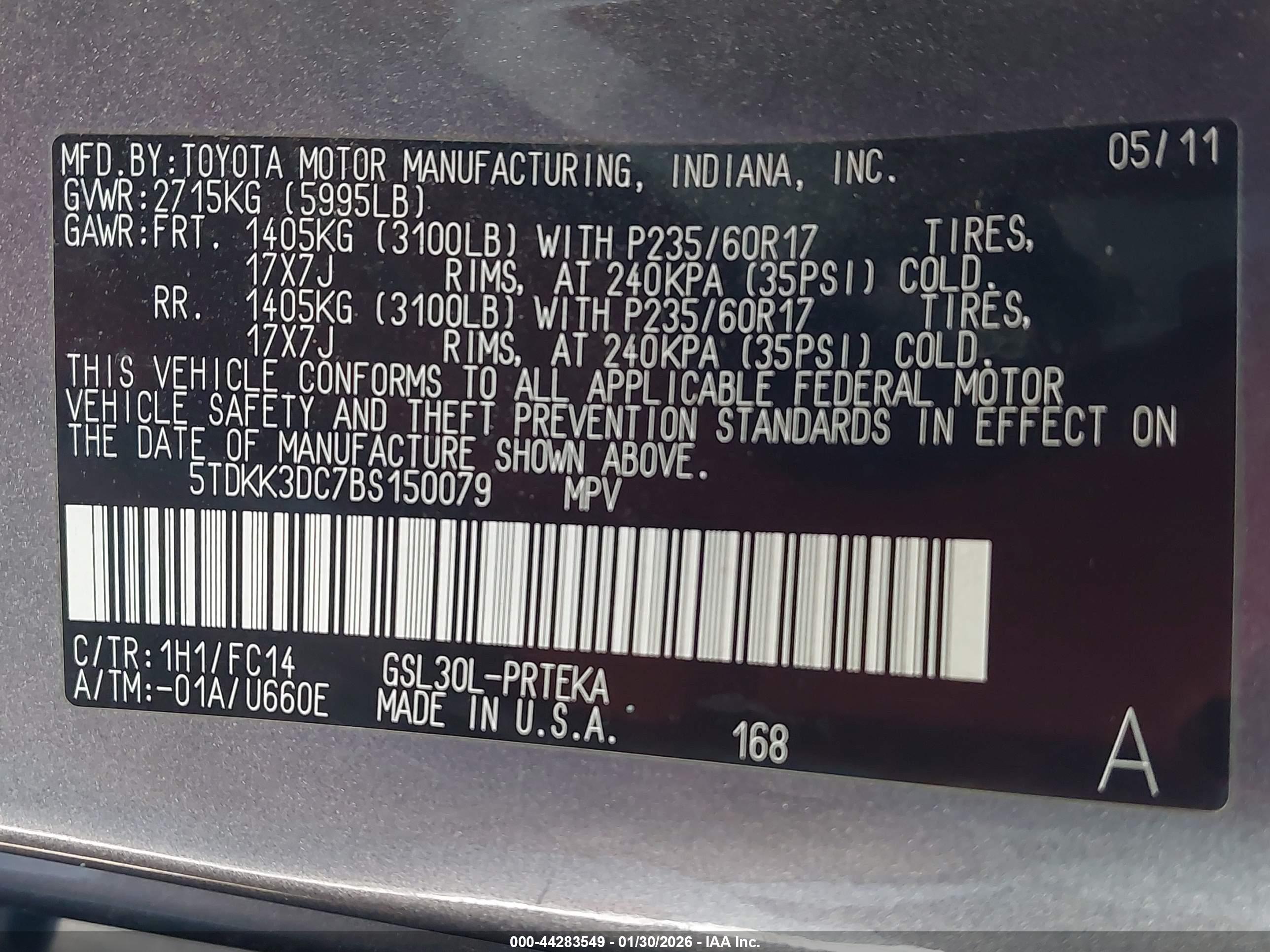 TOYOTA SIENNA image 9