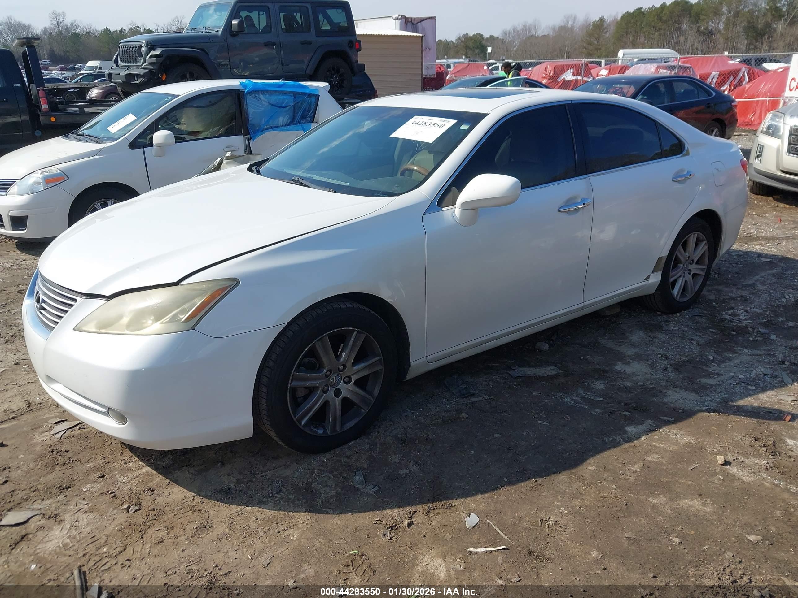 LEXUS ES image 2