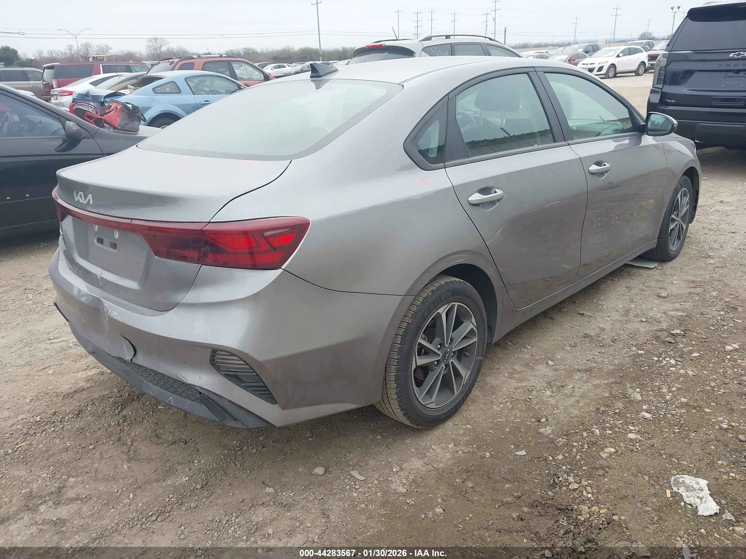 KIA FORTE image 4