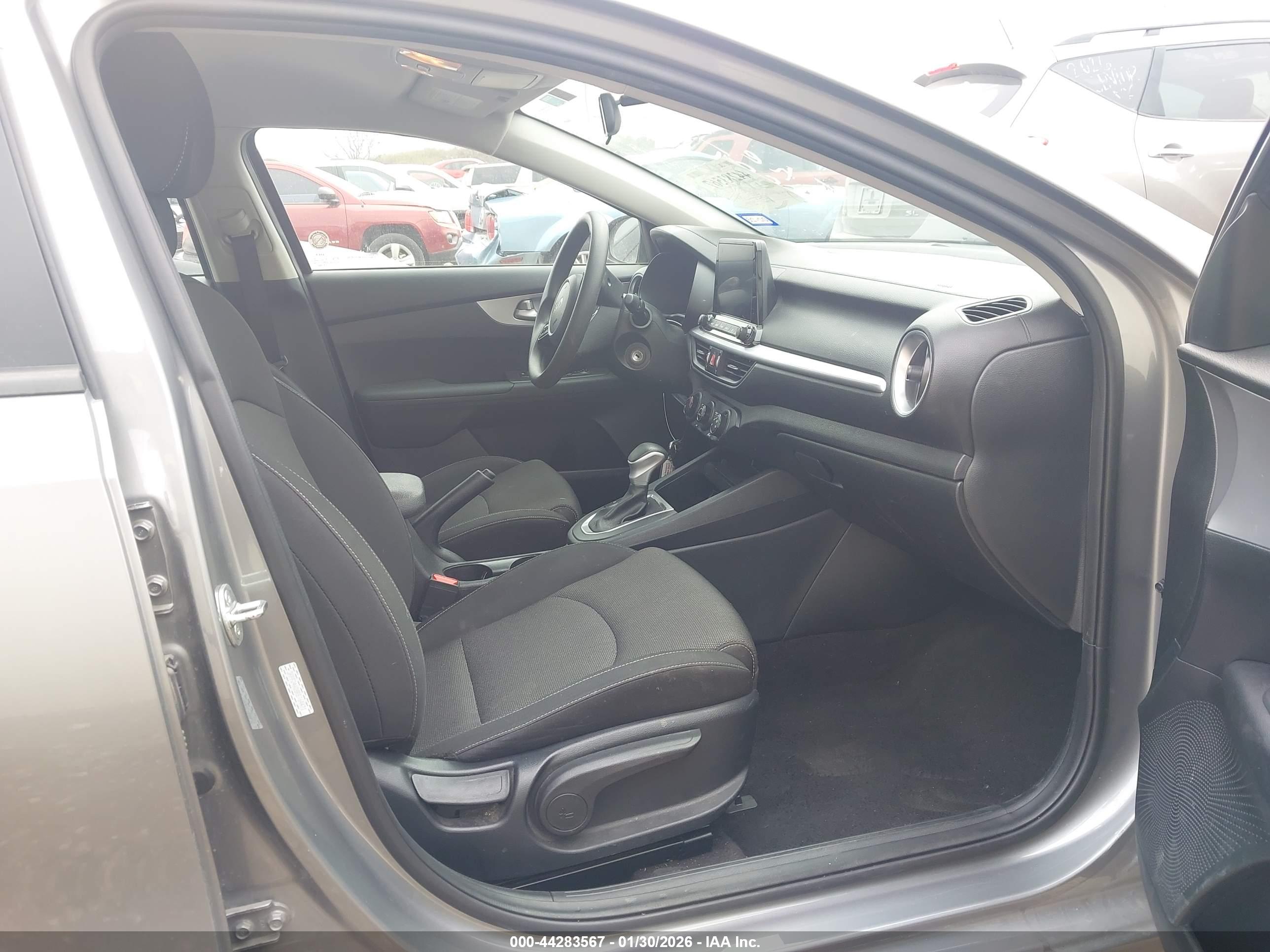 KIA FORTE image 5