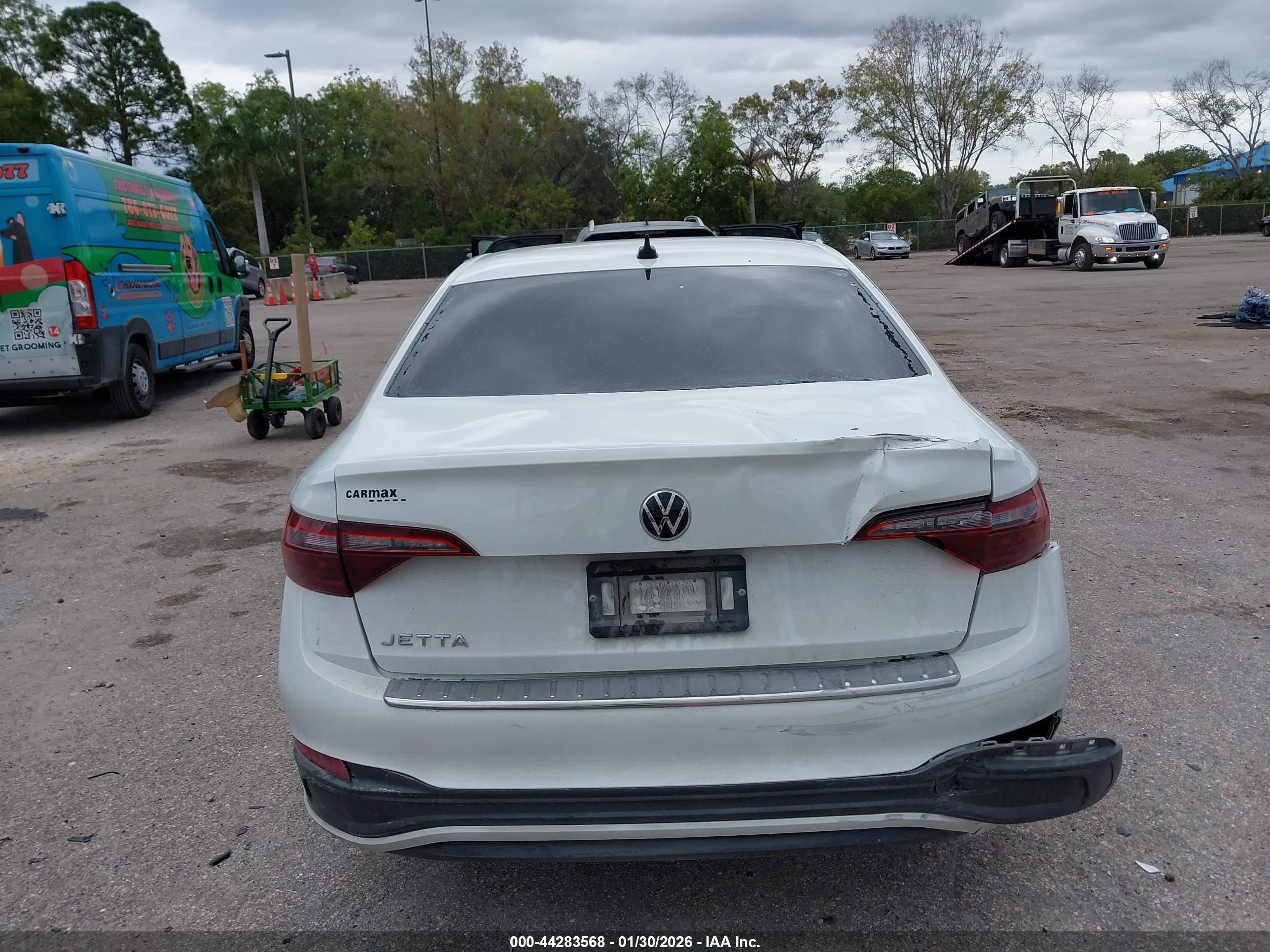 VOLKSWAGEN JETTA image 6
