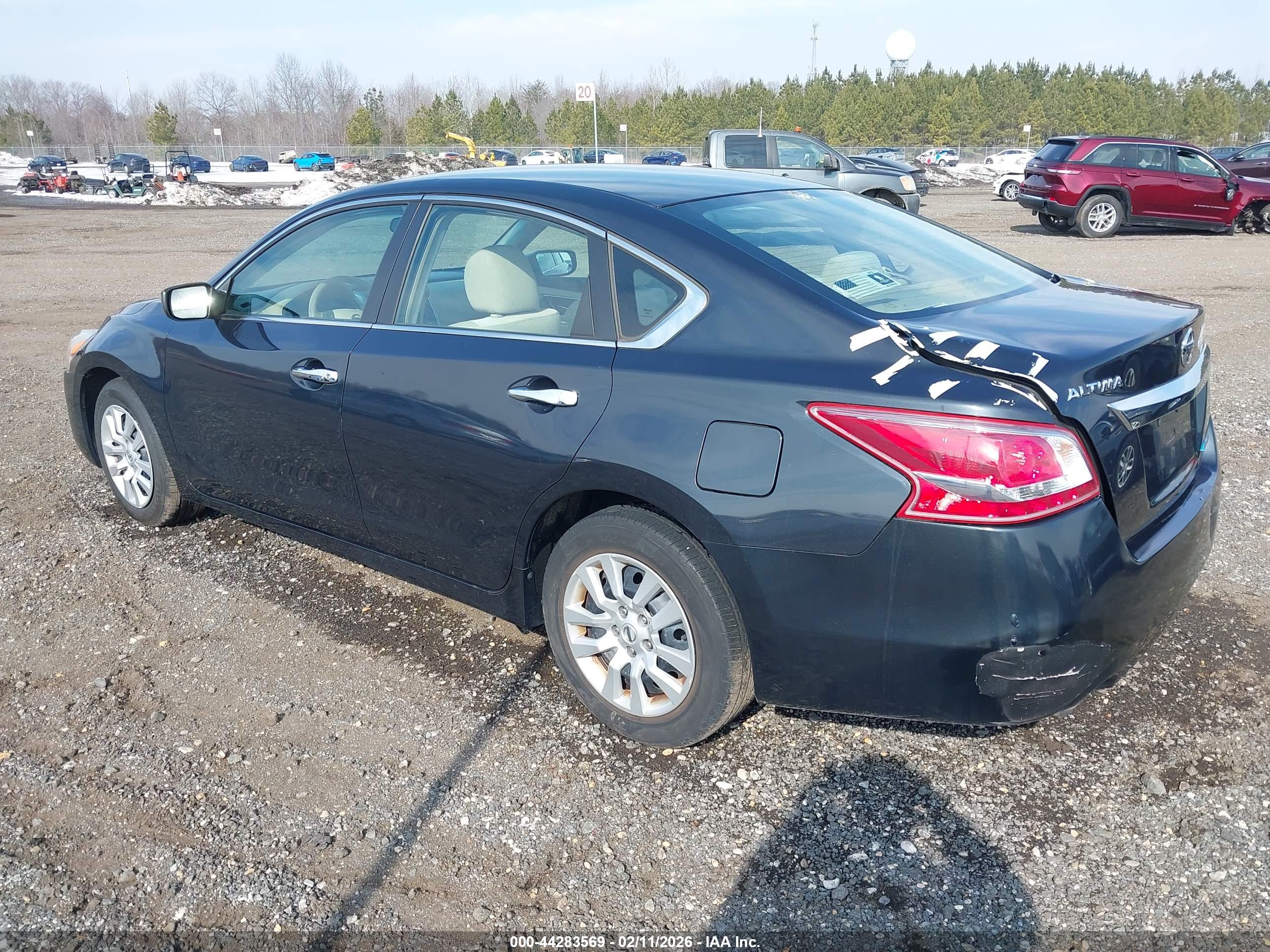 NISSAN ALTIMA image 3