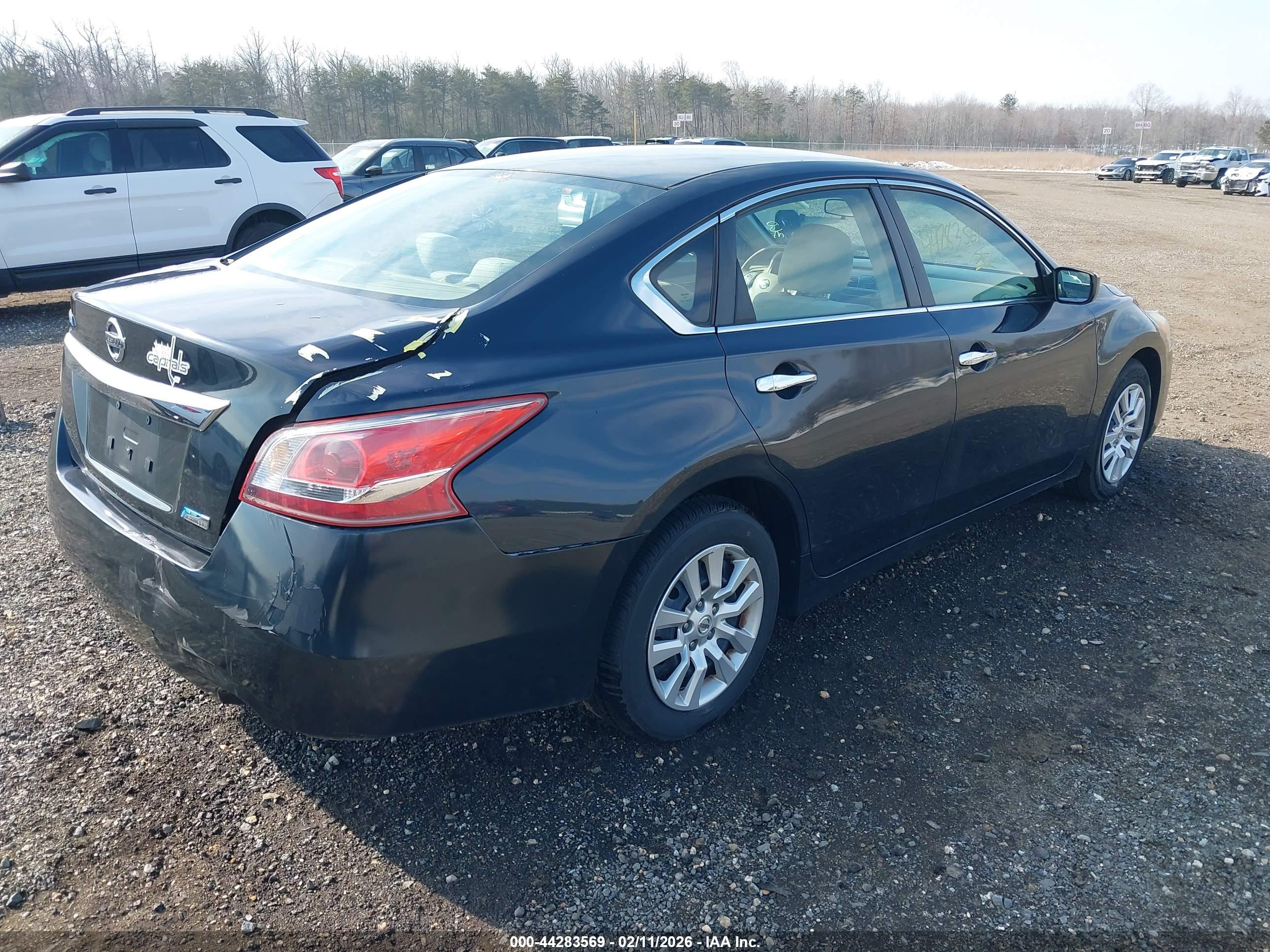 NISSAN ALTIMA image 4