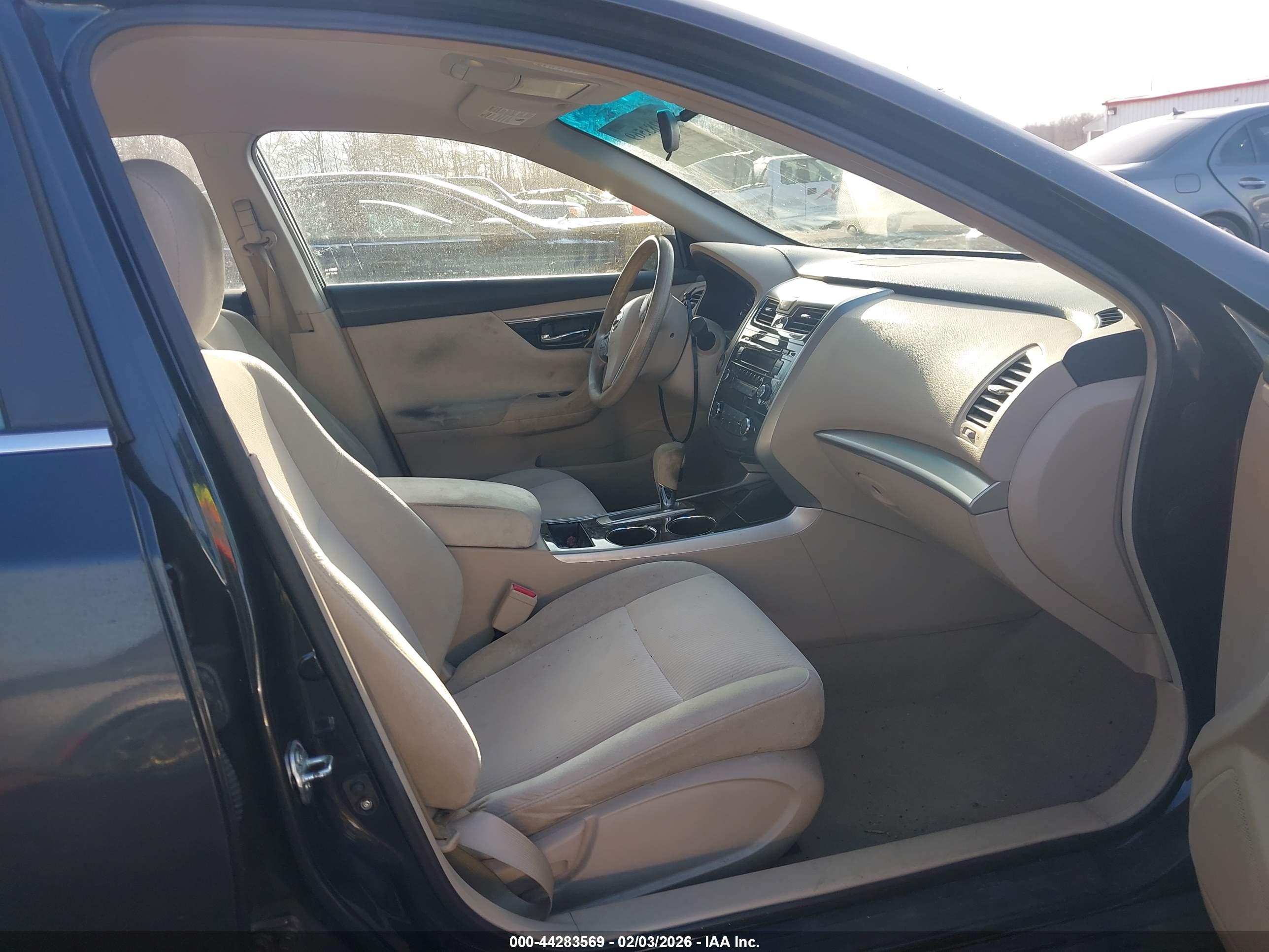 NISSAN ALTIMA image 5