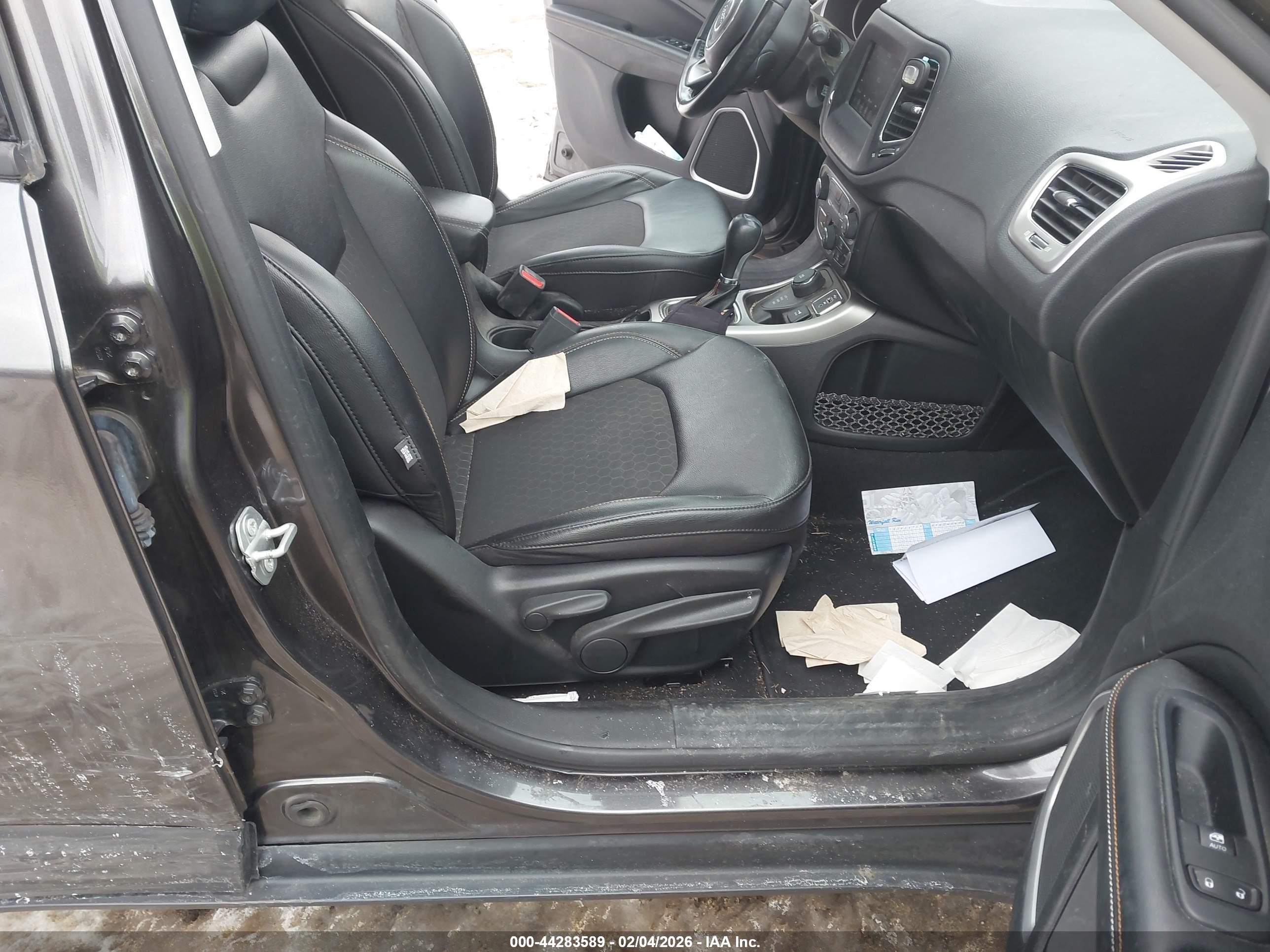 JEEP COMPASS image 5