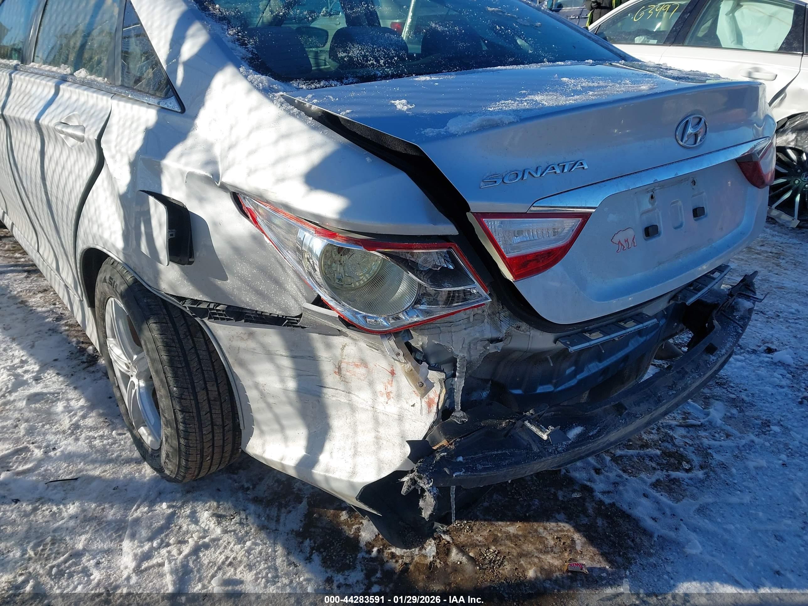 HYUNDAI SONATA image 6