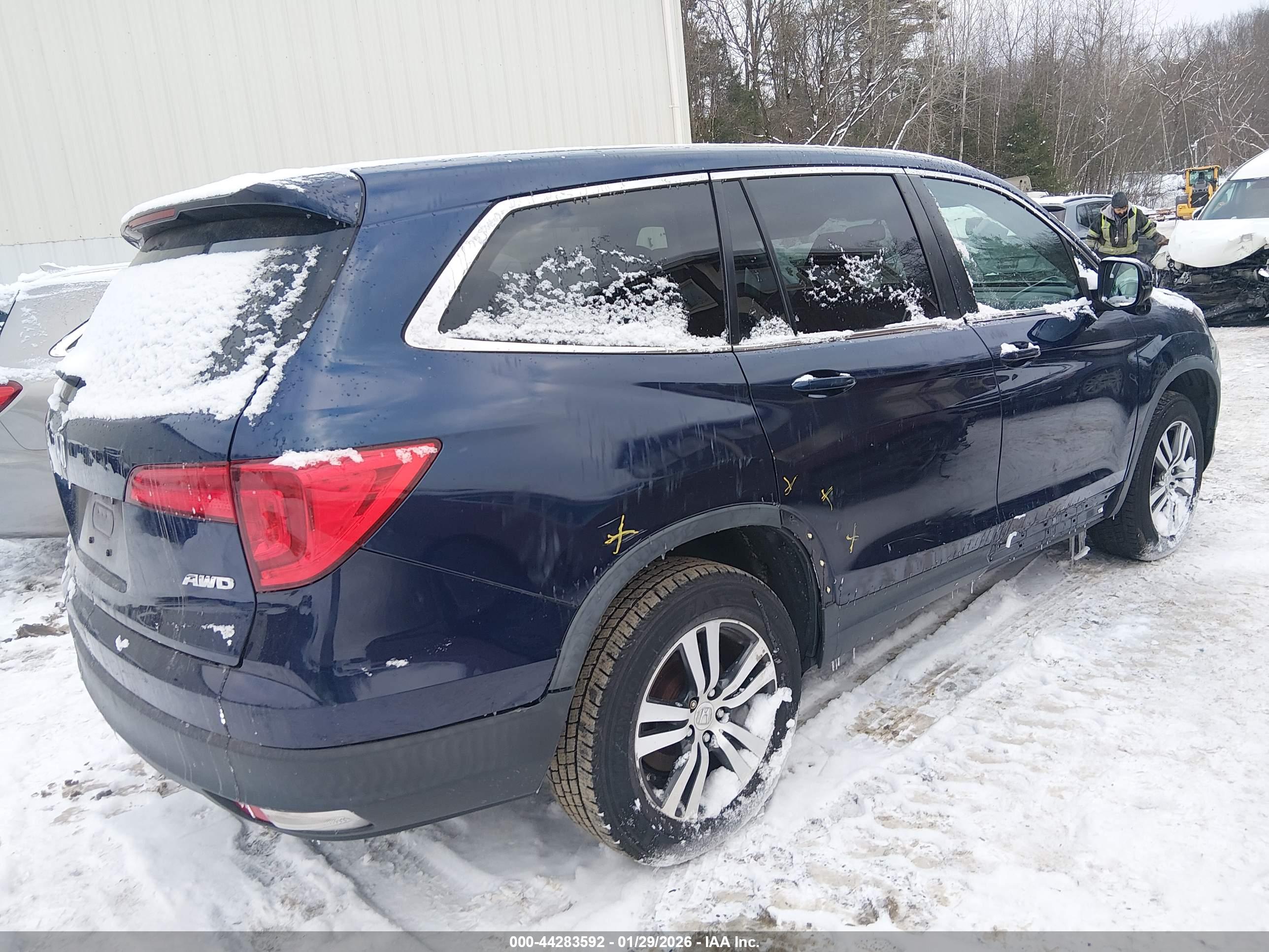 HONDA PILOT image 6