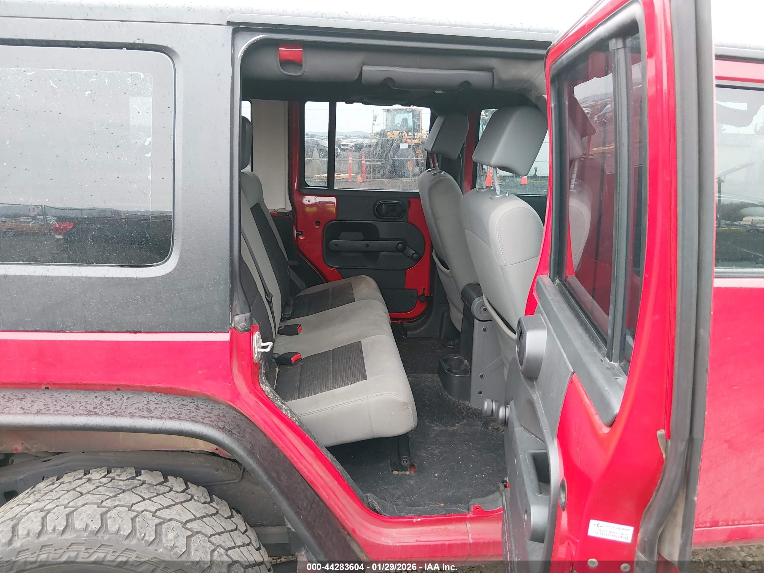 JEEP WRANGLER image 8