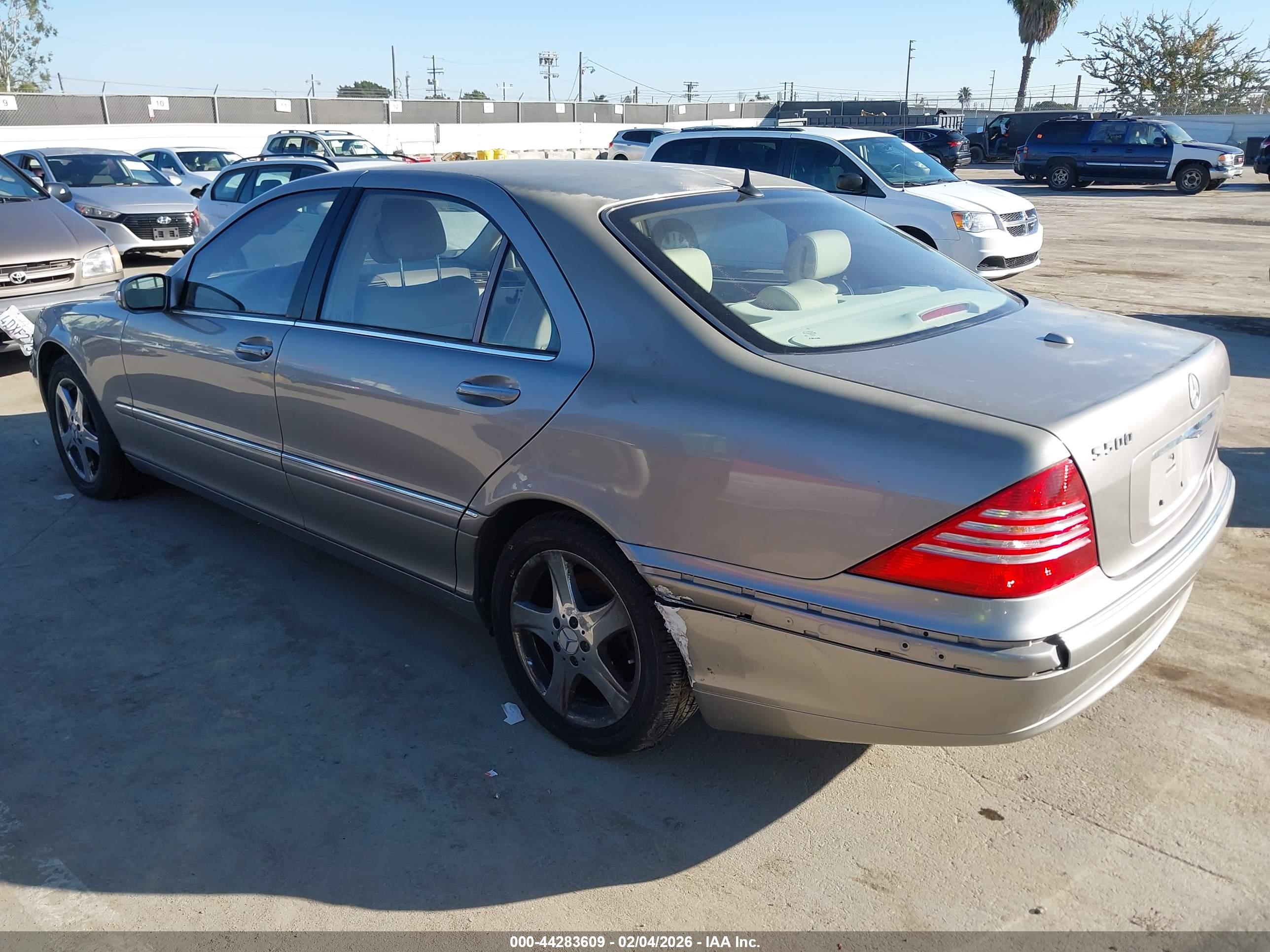 MERCEDES-BENZ S image 3