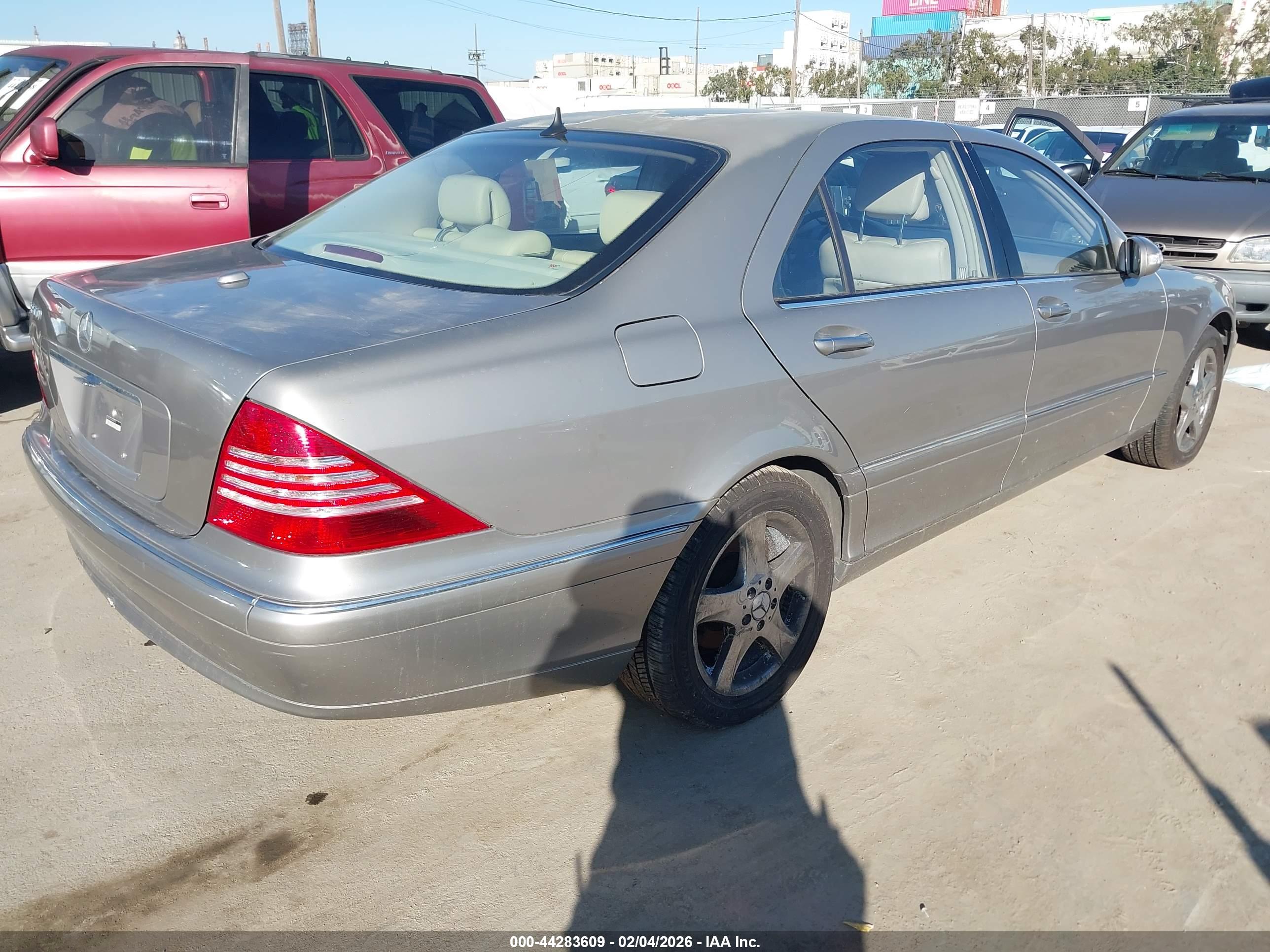 MERCEDES-BENZ S image 4