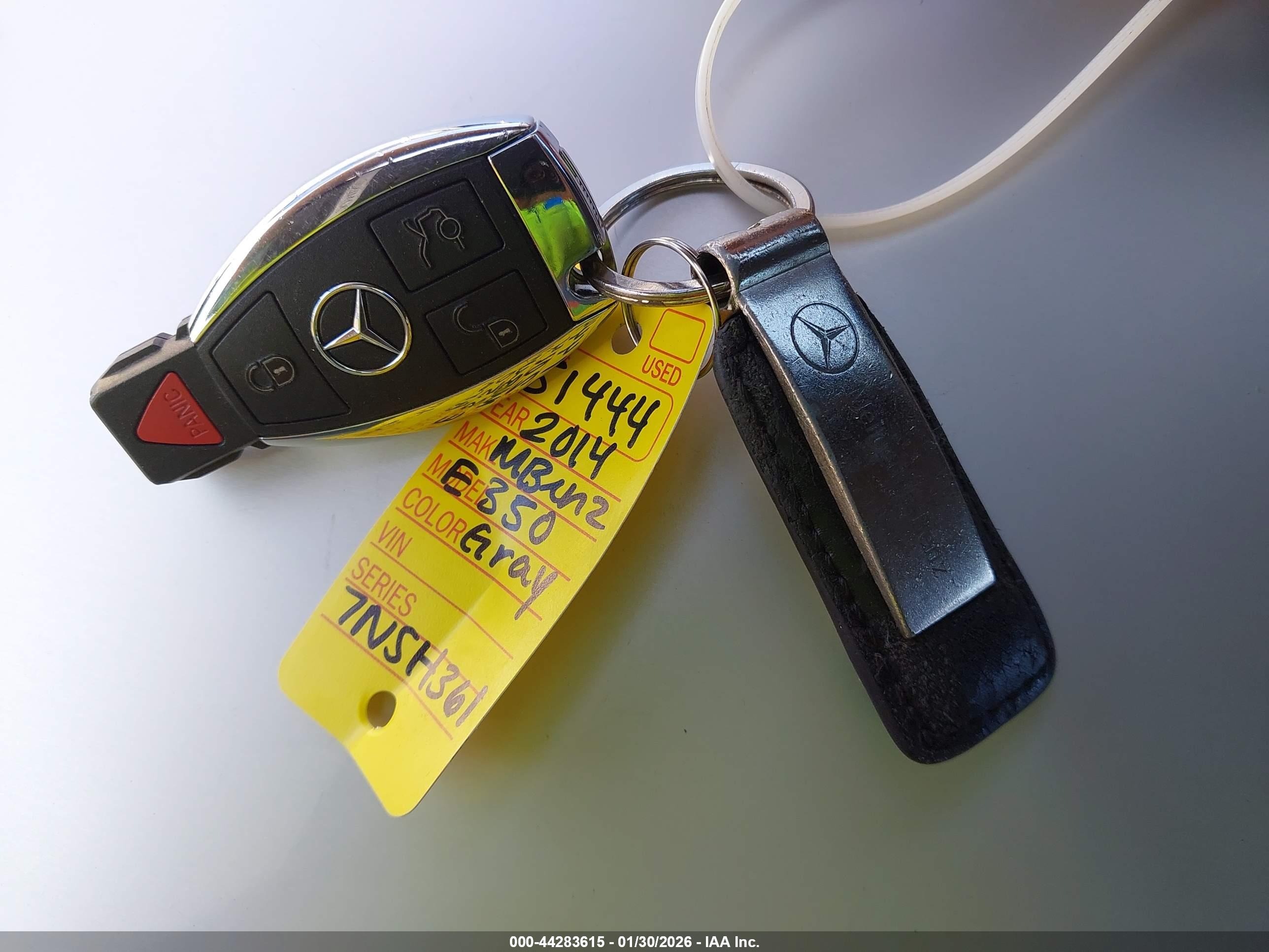 MERCEDES-BENZ E image 11