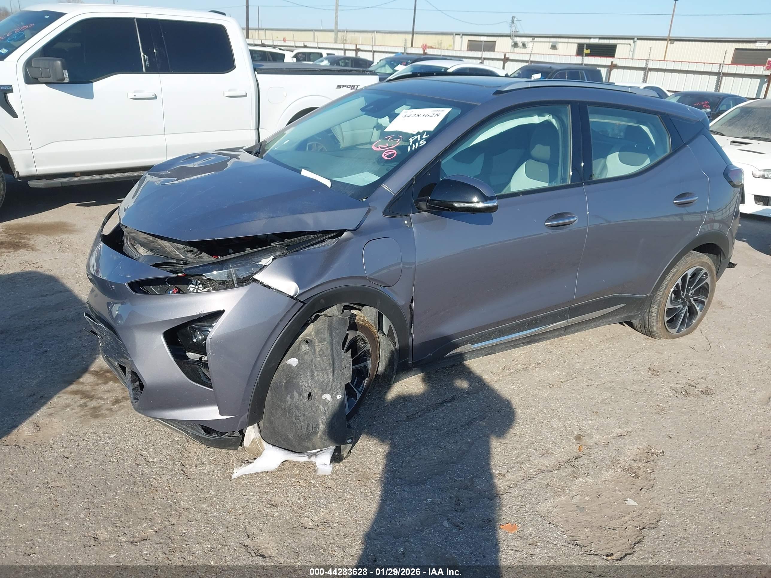 CHEVROLET BOLT image 2