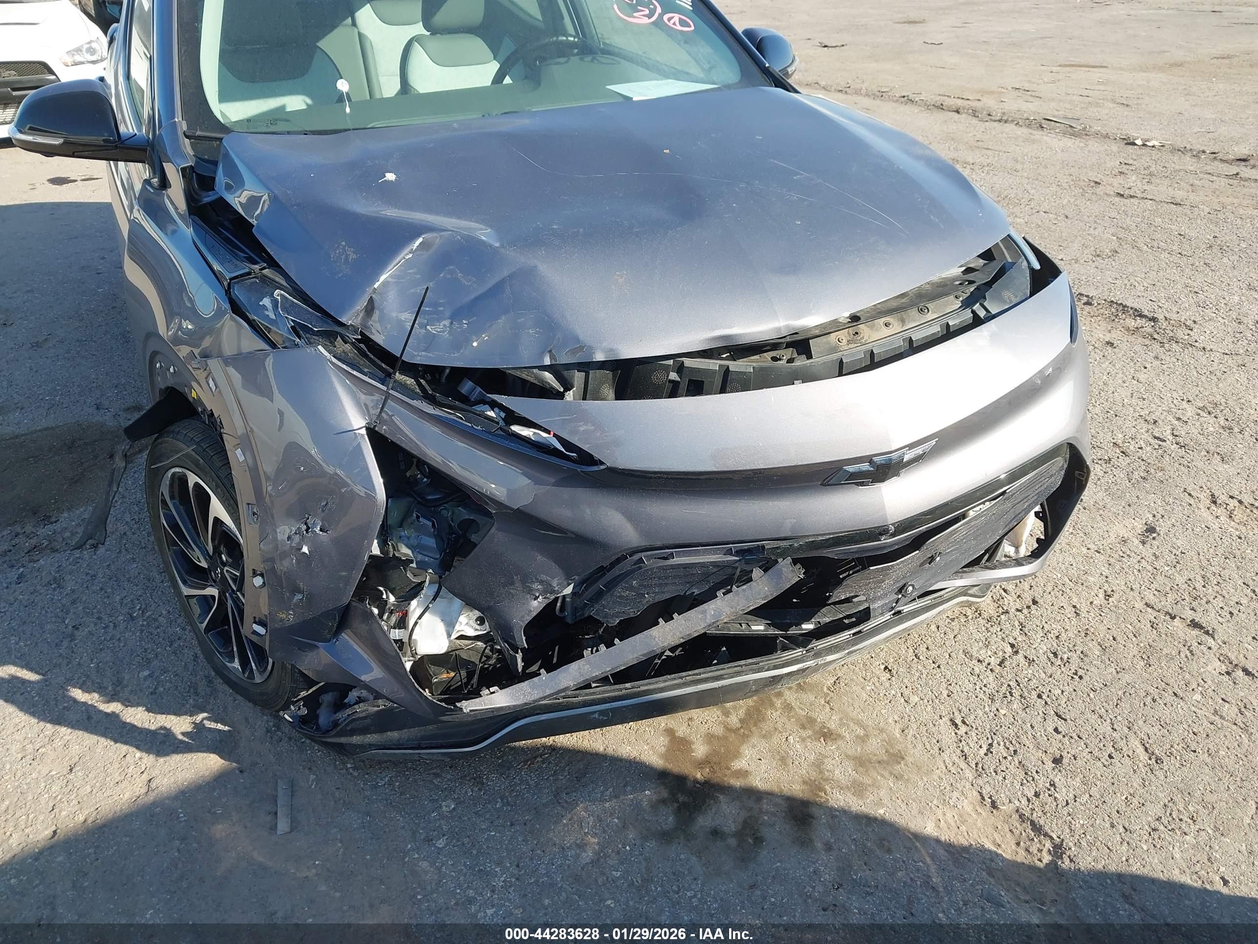 CHEVROLET BOLT image 6