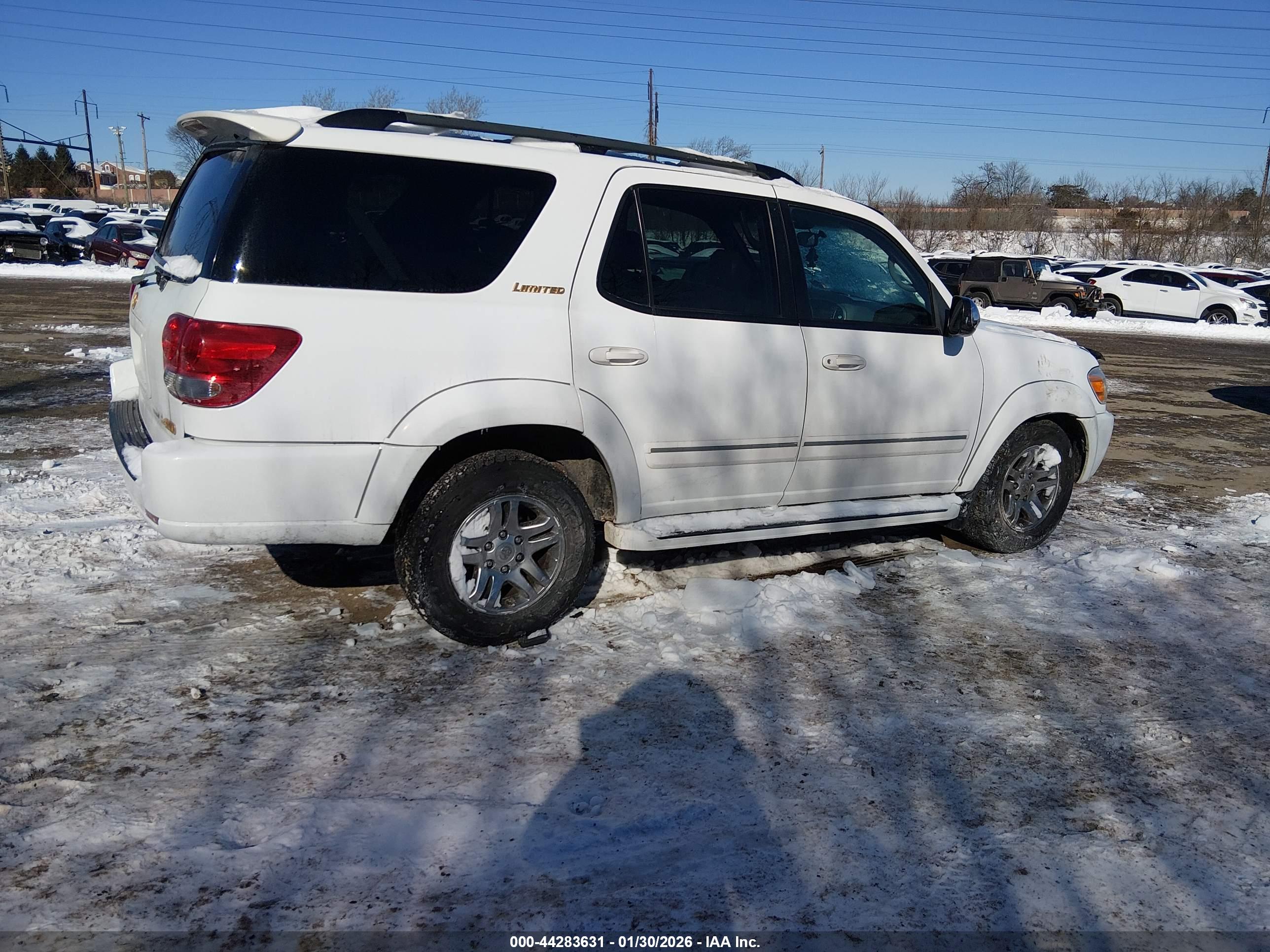 TOYOTA SEQUOIA image 4