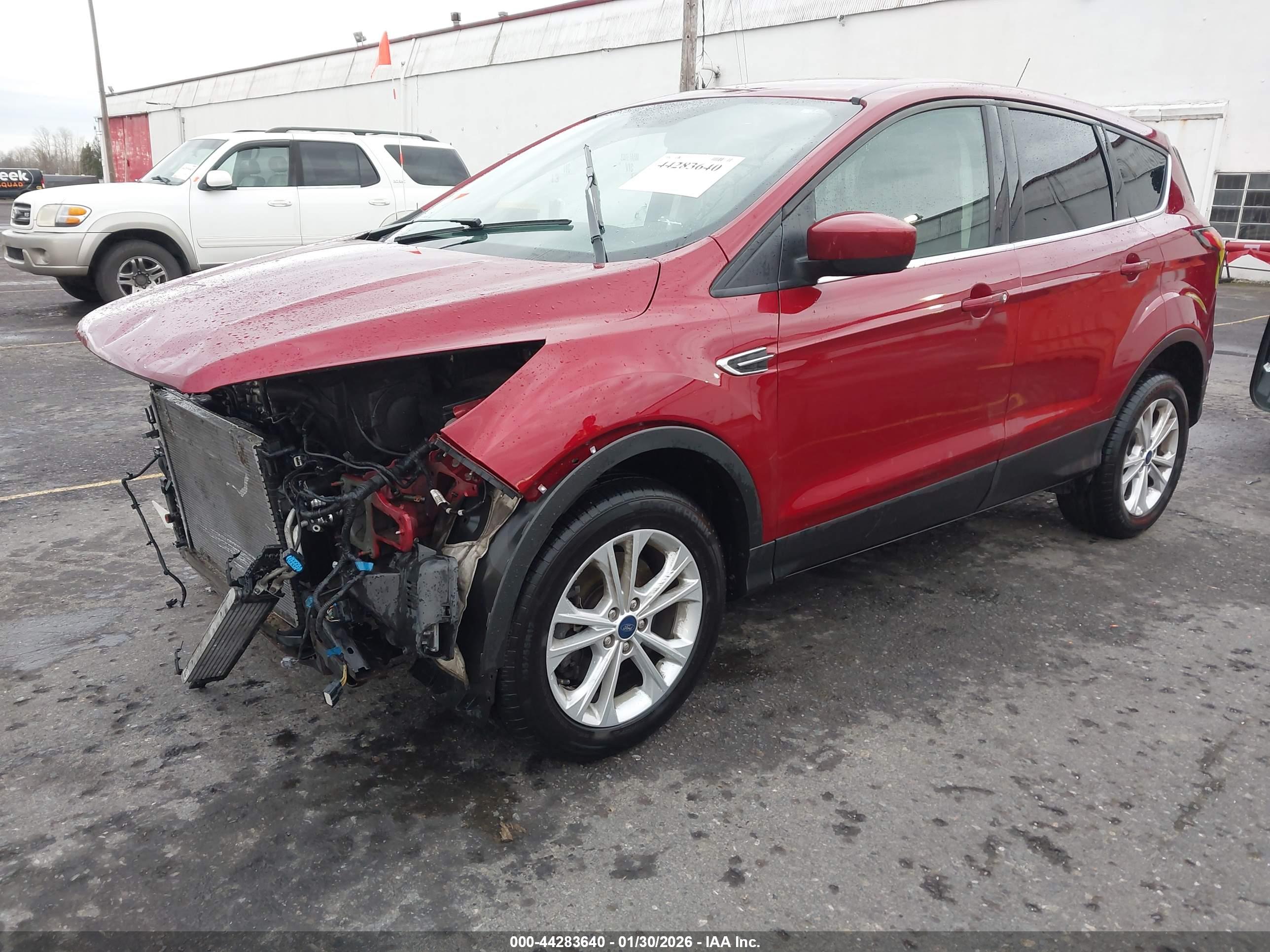 FORD ESCAPE image 2
